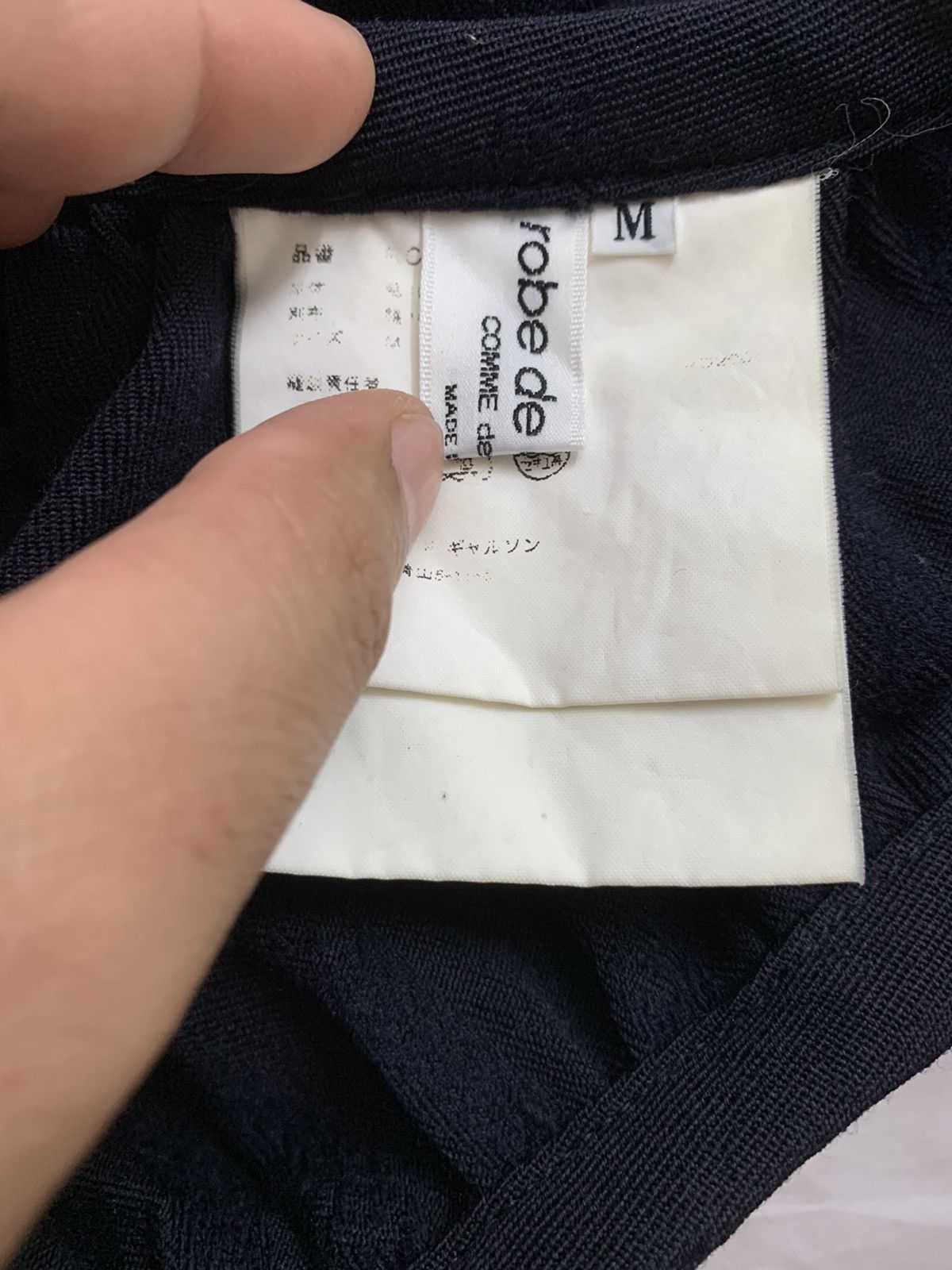 Comme des Garcons ❤️‍🔥SENDOFFERS❤️‍🔥 Comme Des Garcons Mini Skirts Size US 27 - 4 Thumbnail