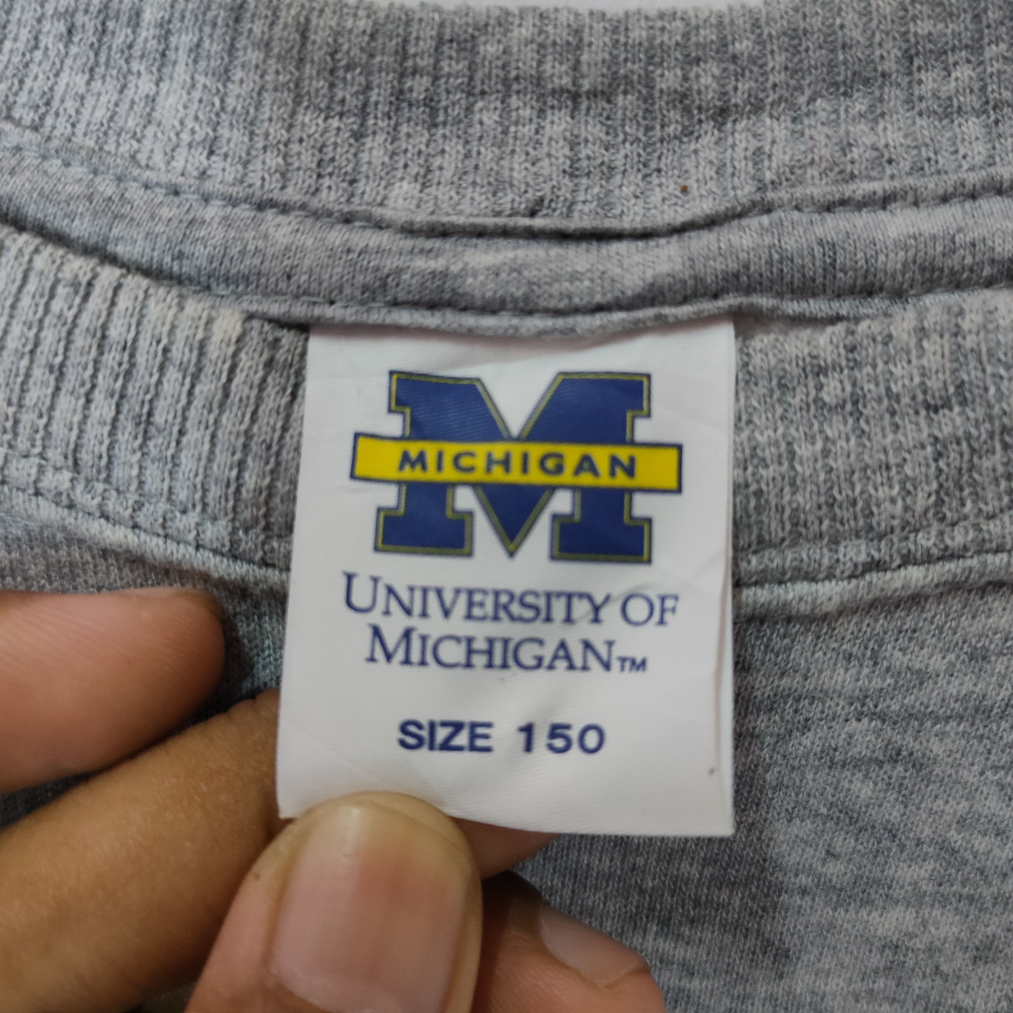 Other MICHIGAN UNIVERSITY Big Logo Uniqlo Sweatshirt Size US S / EU 44-46 / 1 - 4 Thumbnail