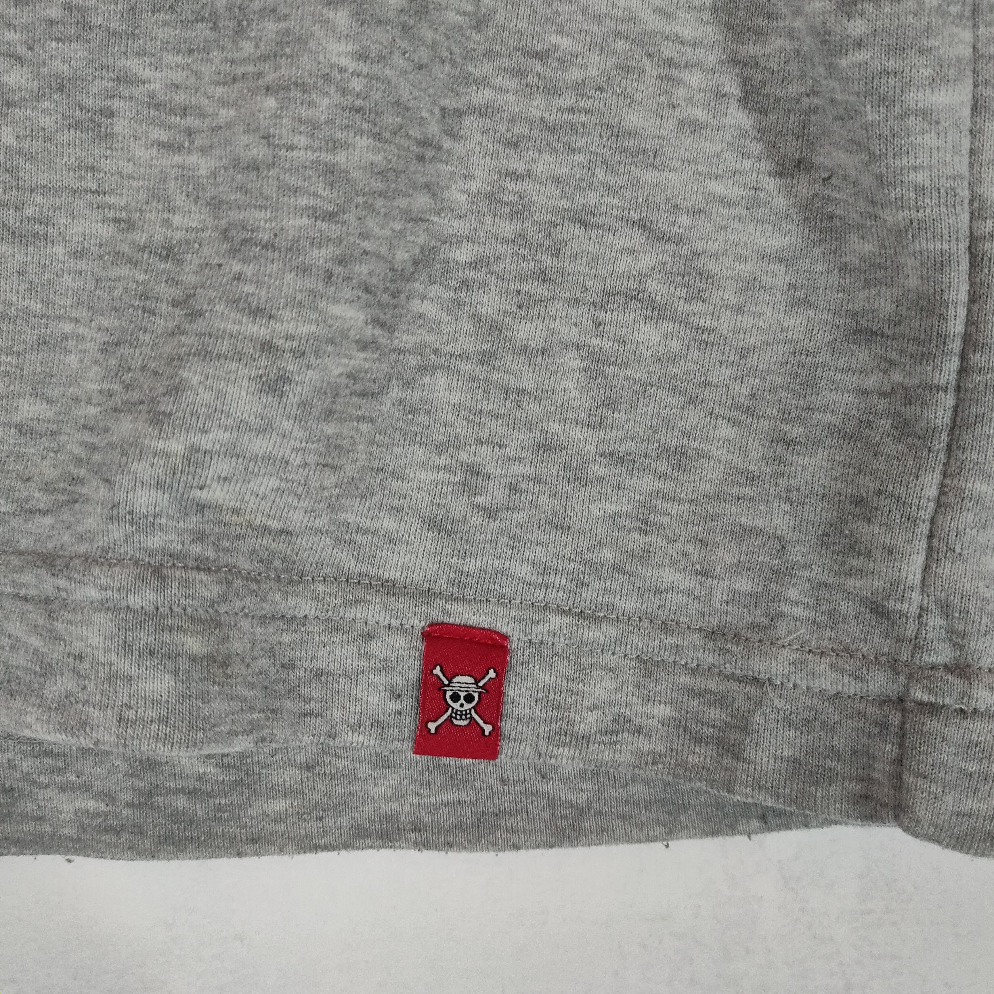 Anime ONE PIECE MUGIWARA PIRATES Front & Back Printed Sweatshirt Size US M / EU 48-50 / 2 - 3 Thumbnail