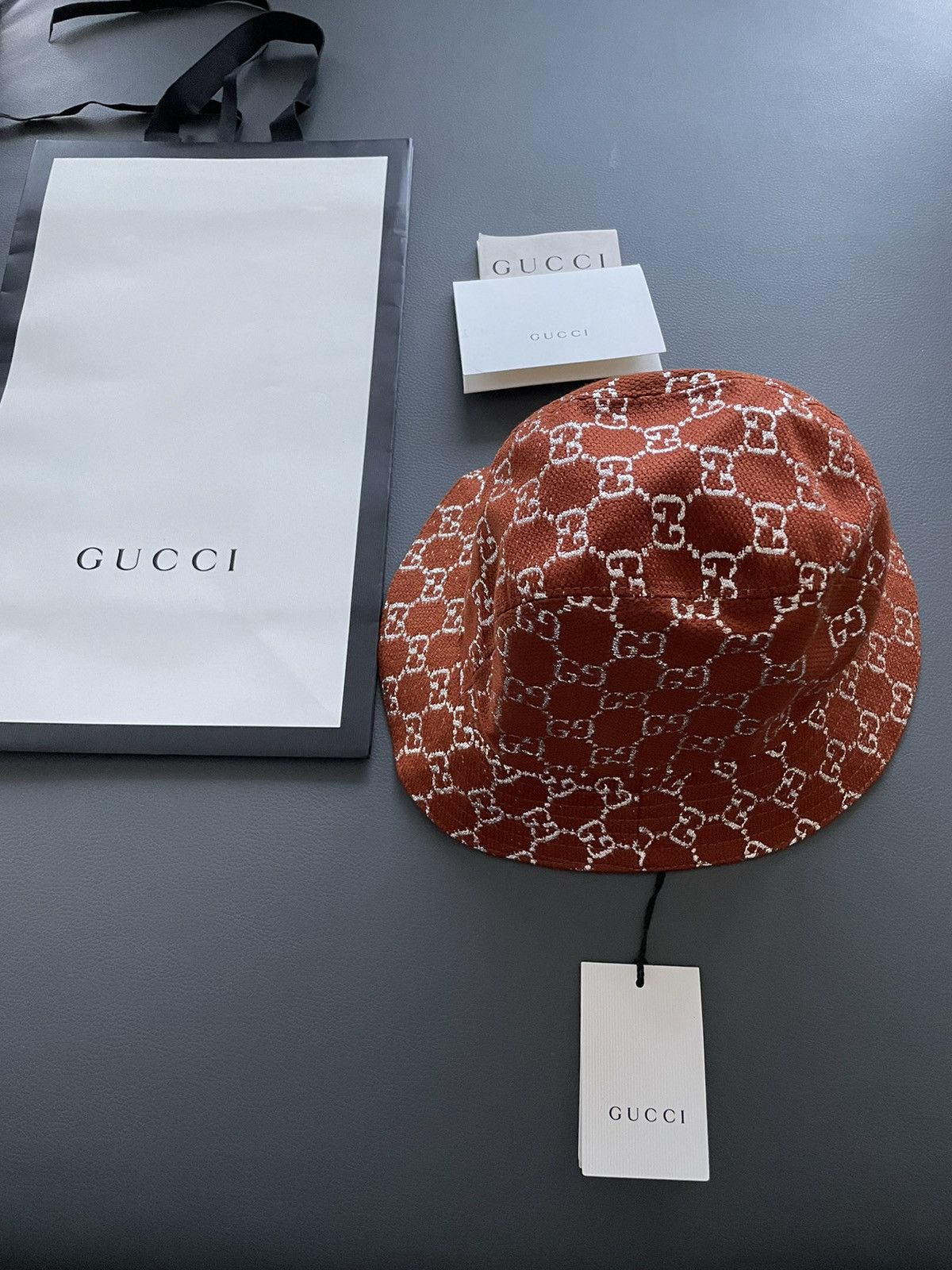 Gucci Super Rare Limited Edition Runway Brand NEW GG Logo Hat Size ONE SIZE - 21 Thumbnail