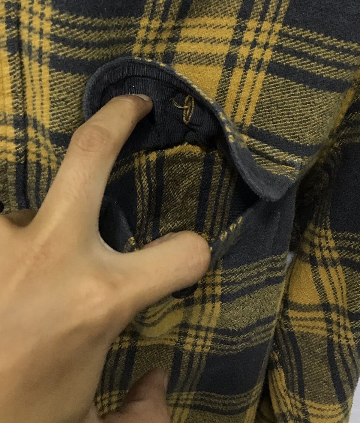Japanese Brand × Uniqlo UNIQLO SHIRT (button ups) Size US XL / EU 56 / 4 - 6 Thumbnail