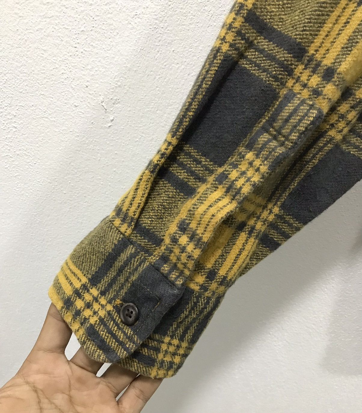 Japanese Brand × Uniqlo UNIQLO SHIRT (button ups) Size US XL / EU 56 / 4 - 8 Thumbnail
