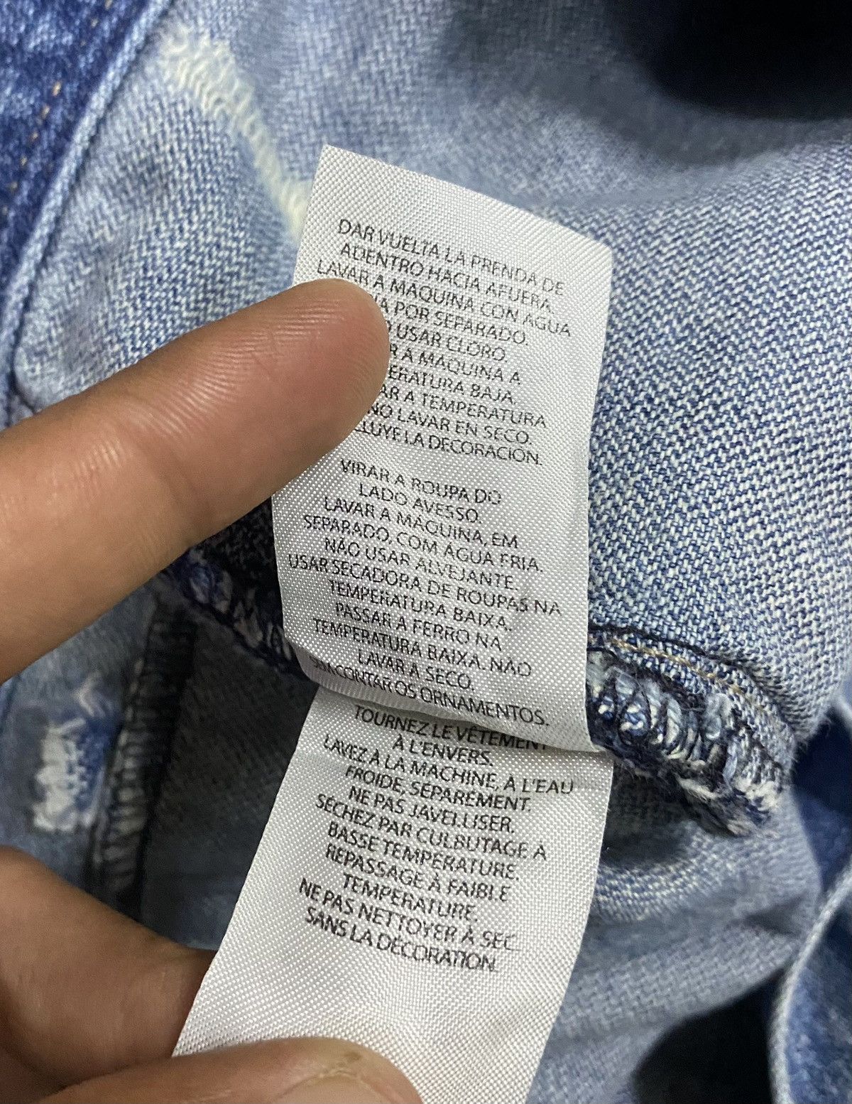 Armani Exchange ARMANI EXCHANGE Denim x Very Rare Design Size US 34 / EU 50 - 14 Thumbnail