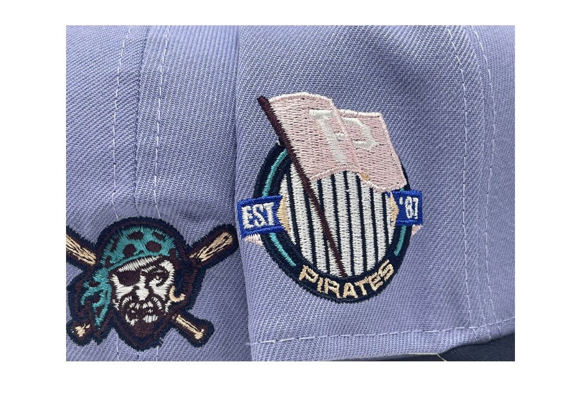 MLB × New Era SportsWorld Pittsburg Pirates Covid Mask size 7 1/2 Size ONE SIZE - 4 Thumbnail