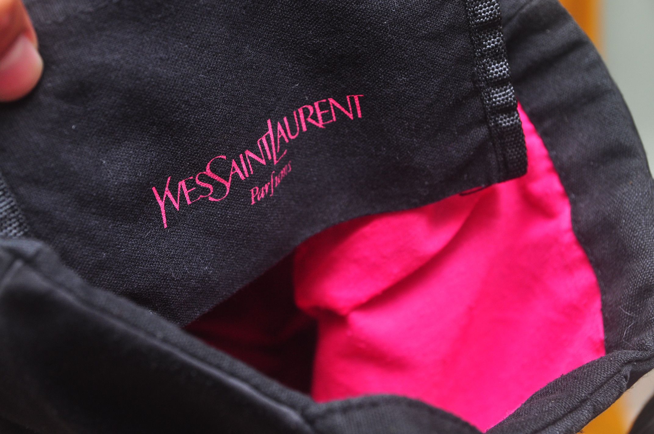 Yves Saint Laurent Yves Saint Laurent YSL Perfume Tote Beg Size ONE SIZE - 1 Thumbnail