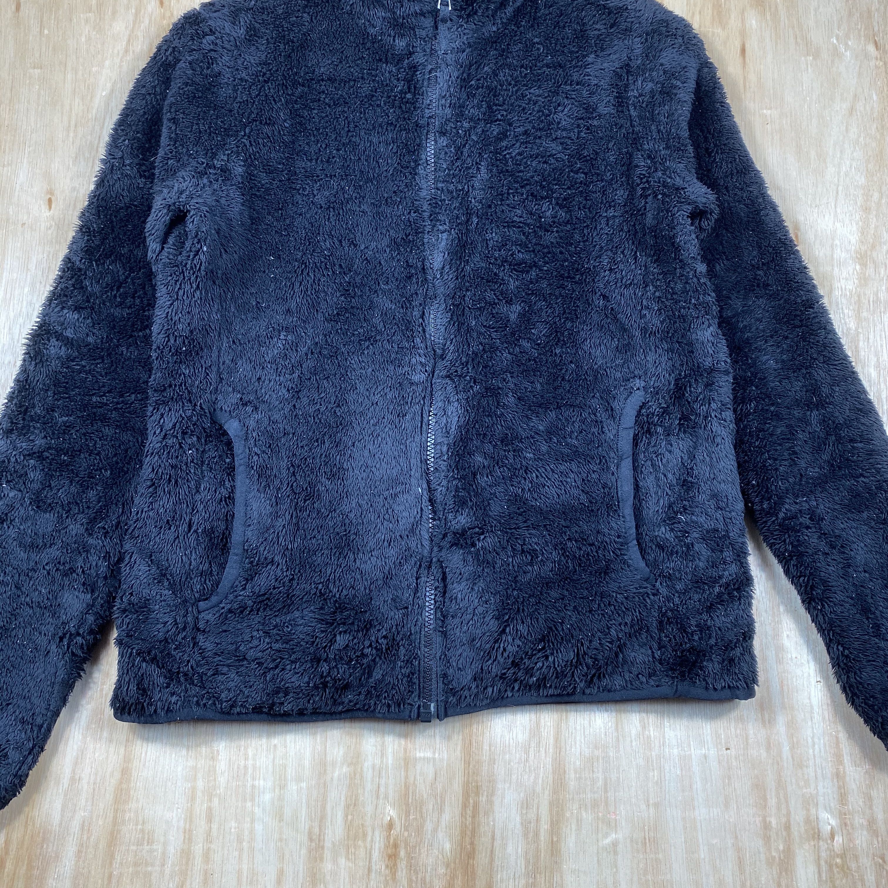 Japanese Brand × Uniqlo Uniqlo Japanese Brand Sherpa Fleece Jacket Sweater Size US S / EU 44-46 / 1 - 5 Thumbnail