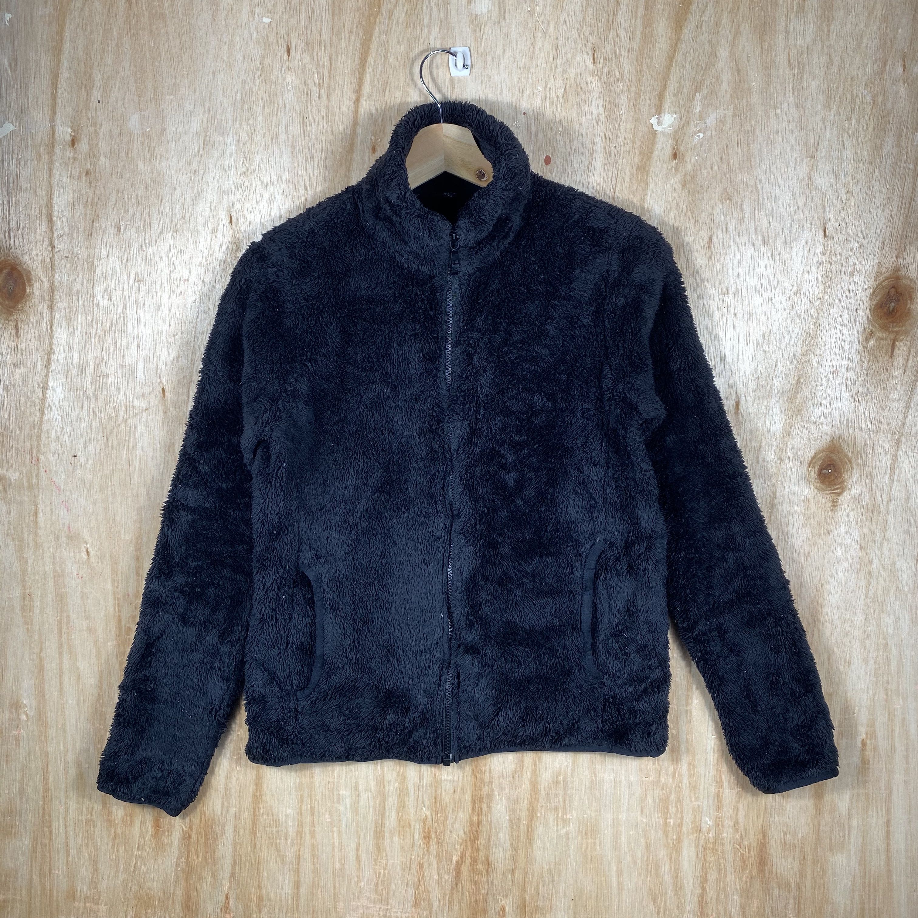Japanese Brand × Uniqlo Uniqlo Japanese Brand Sherpa Fleece Jacket Sweater Size US S / EU 44-46 / 1 - 1 Thumbnail