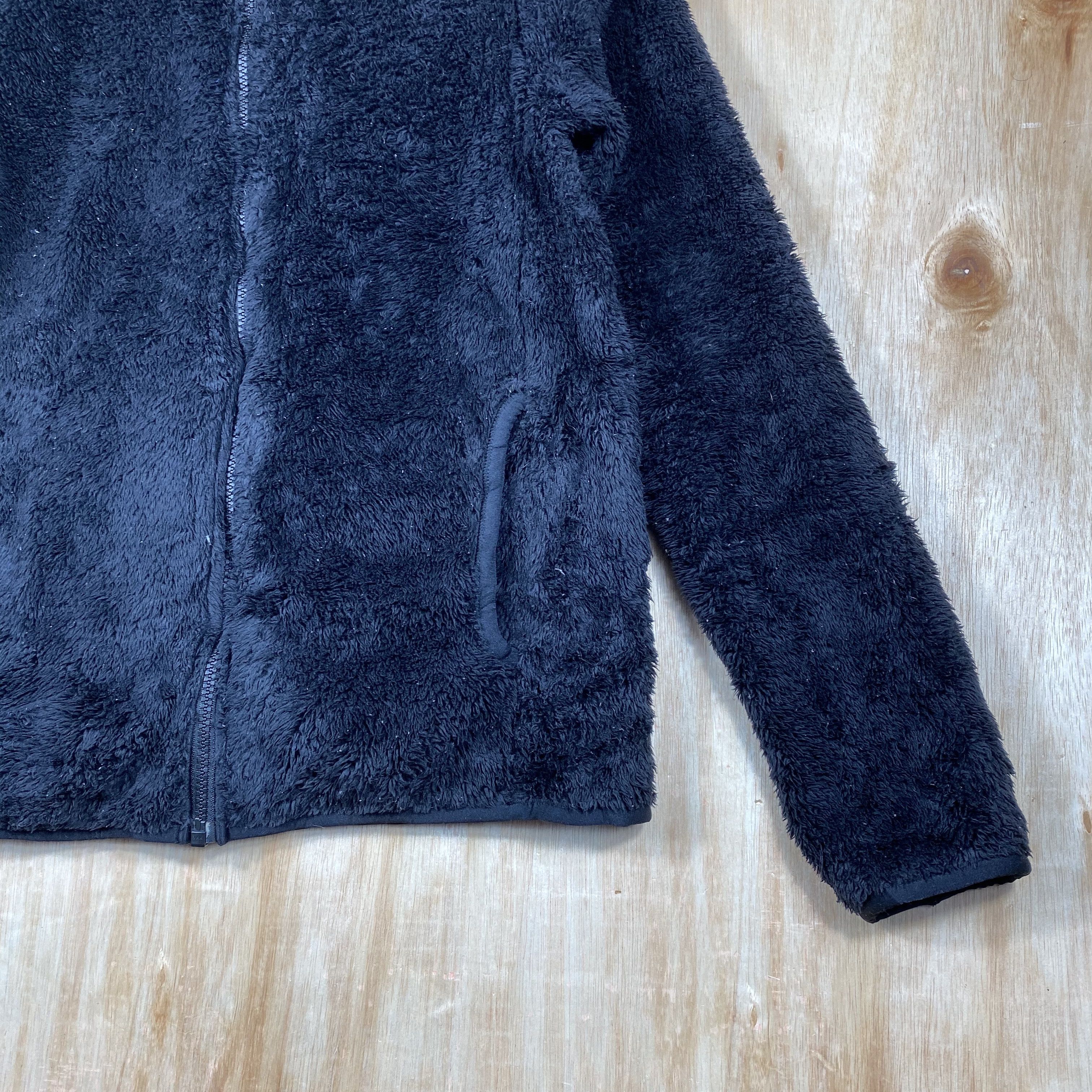 Japanese Brand × Uniqlo Uniqlo Japanese Brand Sherpa Fleece Jacket Sweater Size US S / EU 44-46 / 1 - 6 Thumbnail