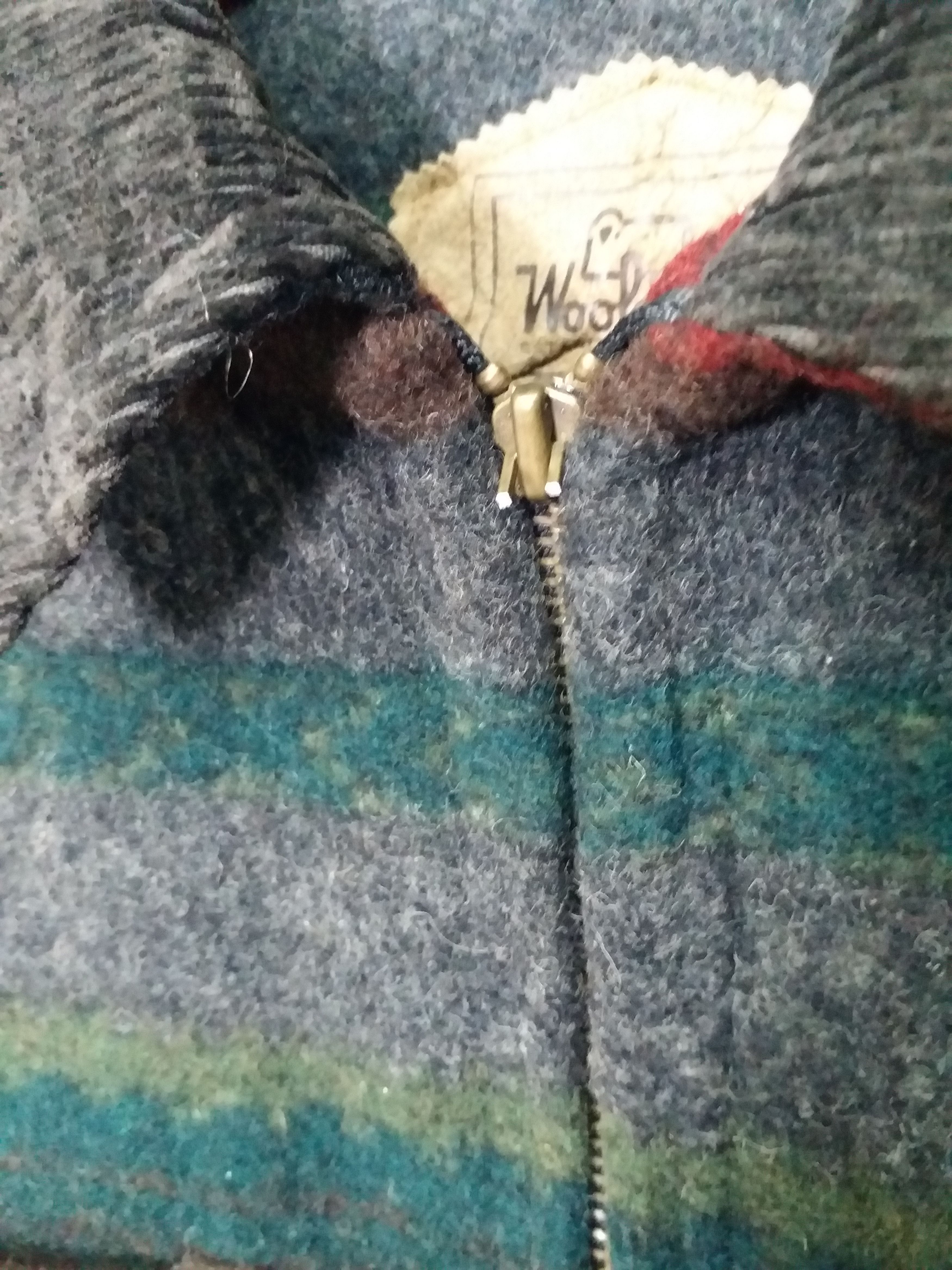 Woolrich Woolen Mills WINTER OFFER💥VINTAGE 80’s WOOLRICH NATIVE AMERICAN WOOL J Size US M / EU 48-50 / 2 - 4 Thumbnail