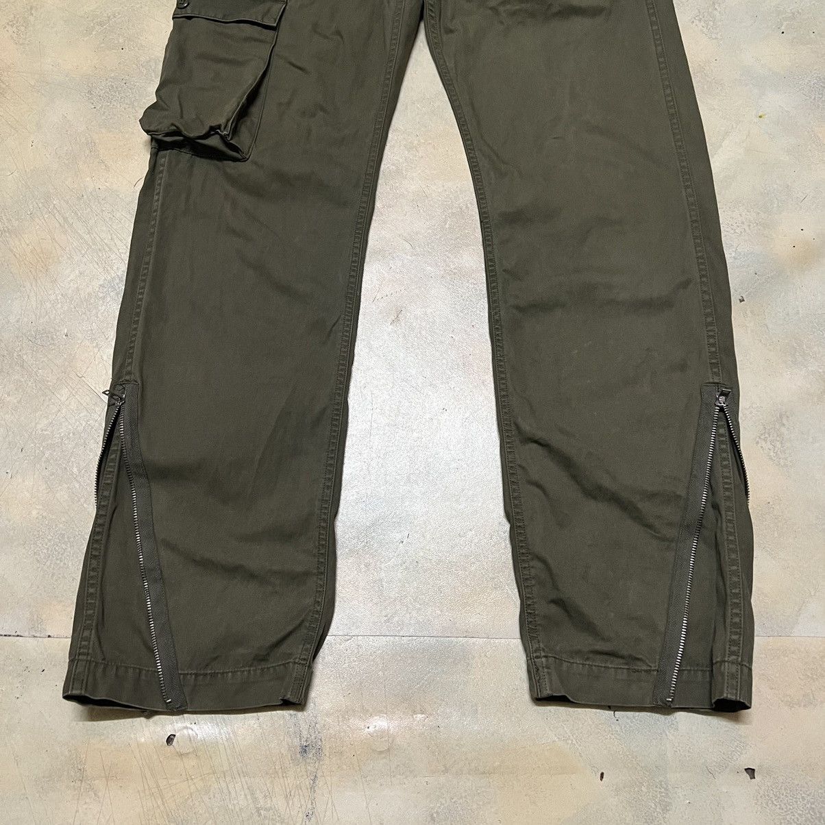 Japanese Brand Back Number Multipockets Cargo Pants Size US 33 - 6 Thumbnail
