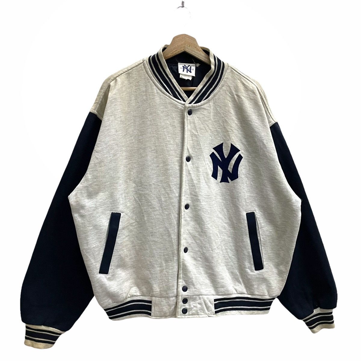 MLB 🔥 Vintage NEW YORK YANKEES Big Logo Varsity Jacket Size US L / EU 52-54 / 3 - 2 Thumbnail