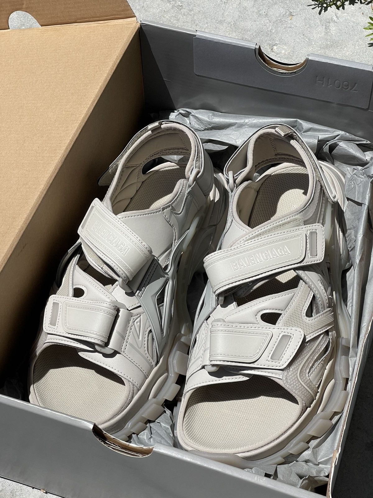 Balenciaga Like a New, Track touch-strap sandals Size US 12 / EU 45 - 12 Thumbnail