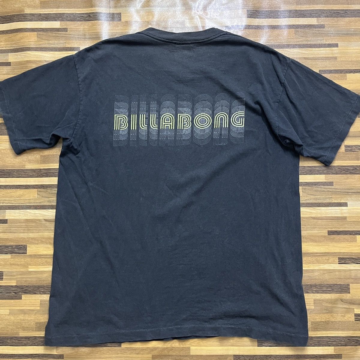 Billabong × Vintage Super Rare Billabong Vintage TShirt 1997 Single Stitching Size US L / EU 52-54 / 3 - 15 Thumbnail
