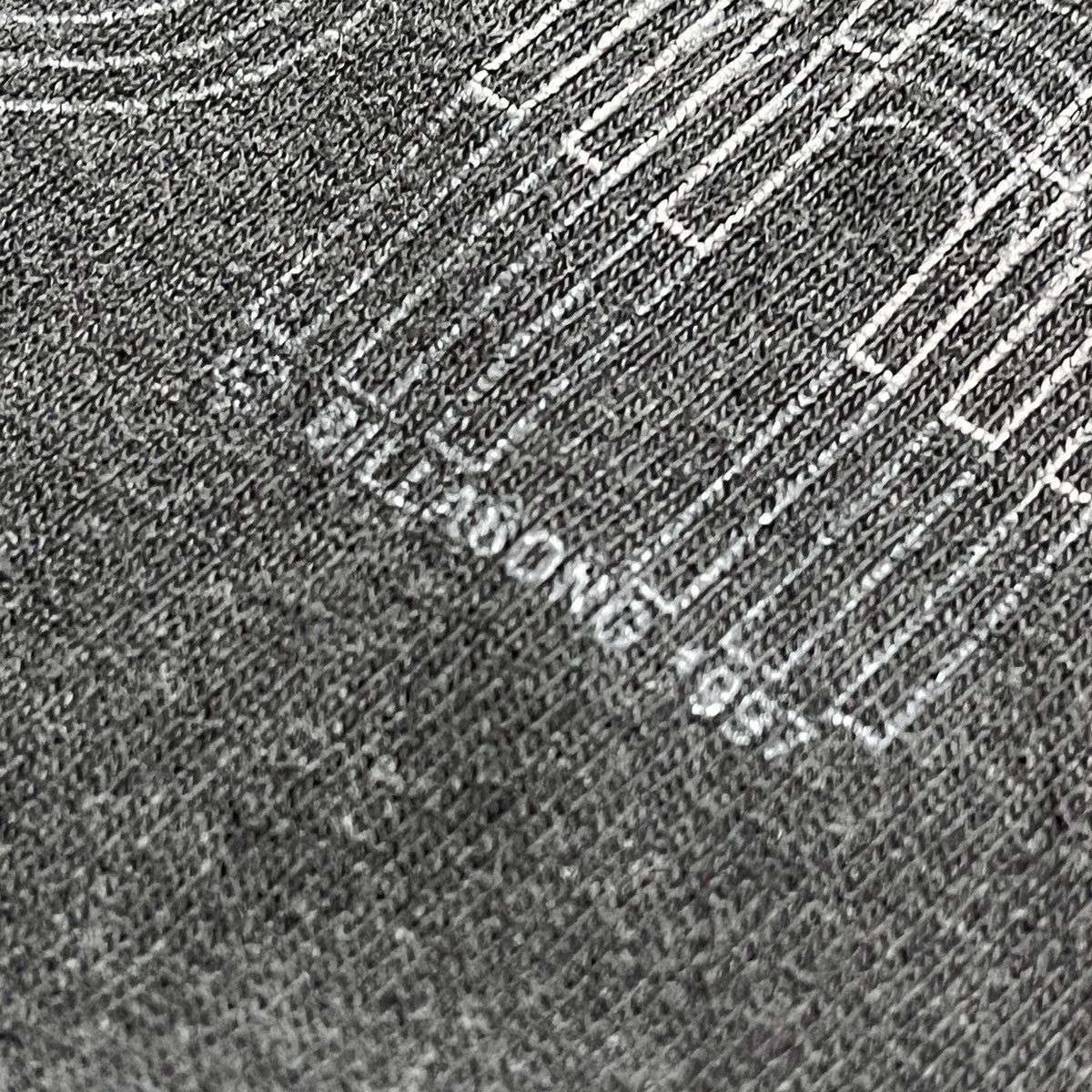Billabong × Vintage Super Rare Billabong Vintage TShirt 1997 Single Stitching Size US L / EU 52-54 / 3 - 13 Thumbnail