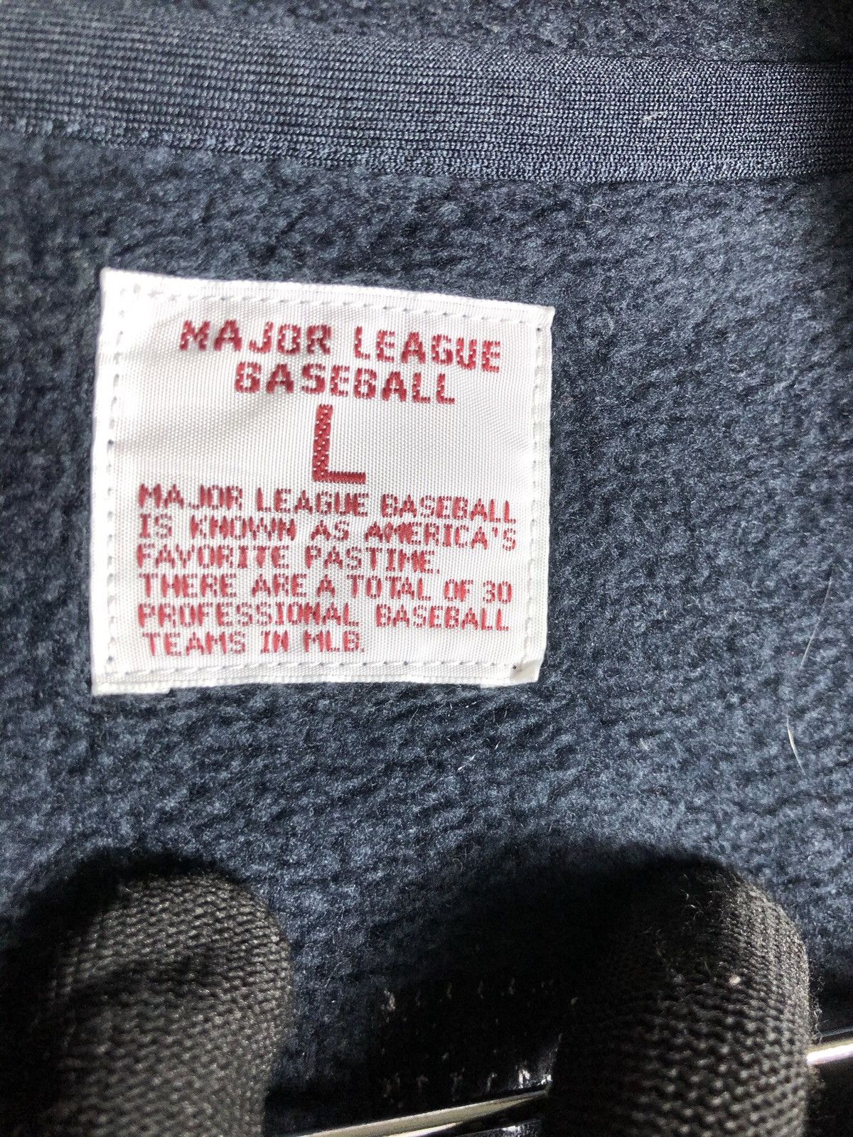 Japanese Brand × New York Yankees × Uniqlo Japanese Brand Uniqlo Yankees Logo sweater Size US L / EU 52-54 / 3 - 10 Thumbnail