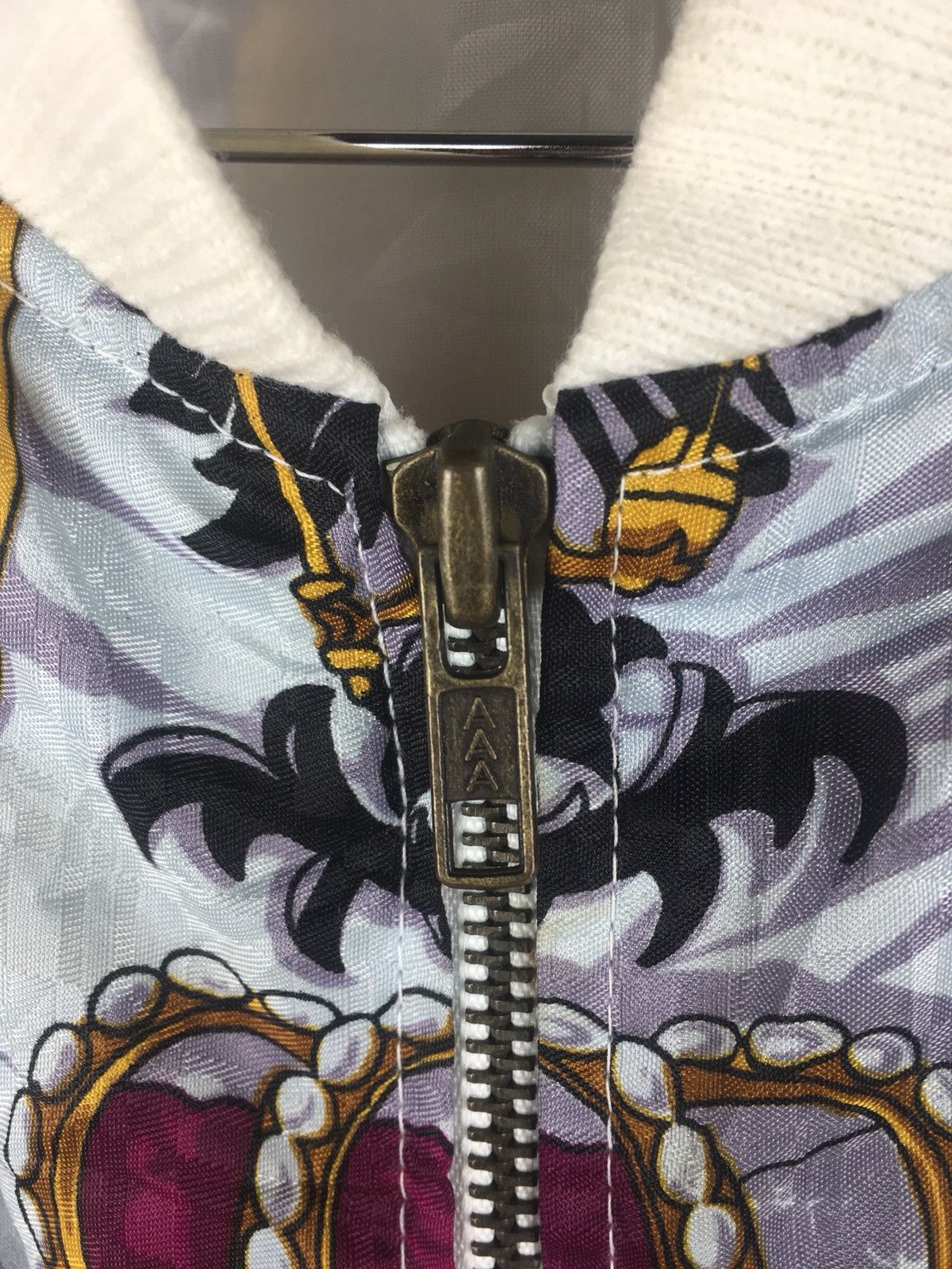 Designer × Japanese Brand Japanese Brand silk worm Lion design armpit 26x25 Size US XL / EU 56 / 4 - 5 Thumbnail
