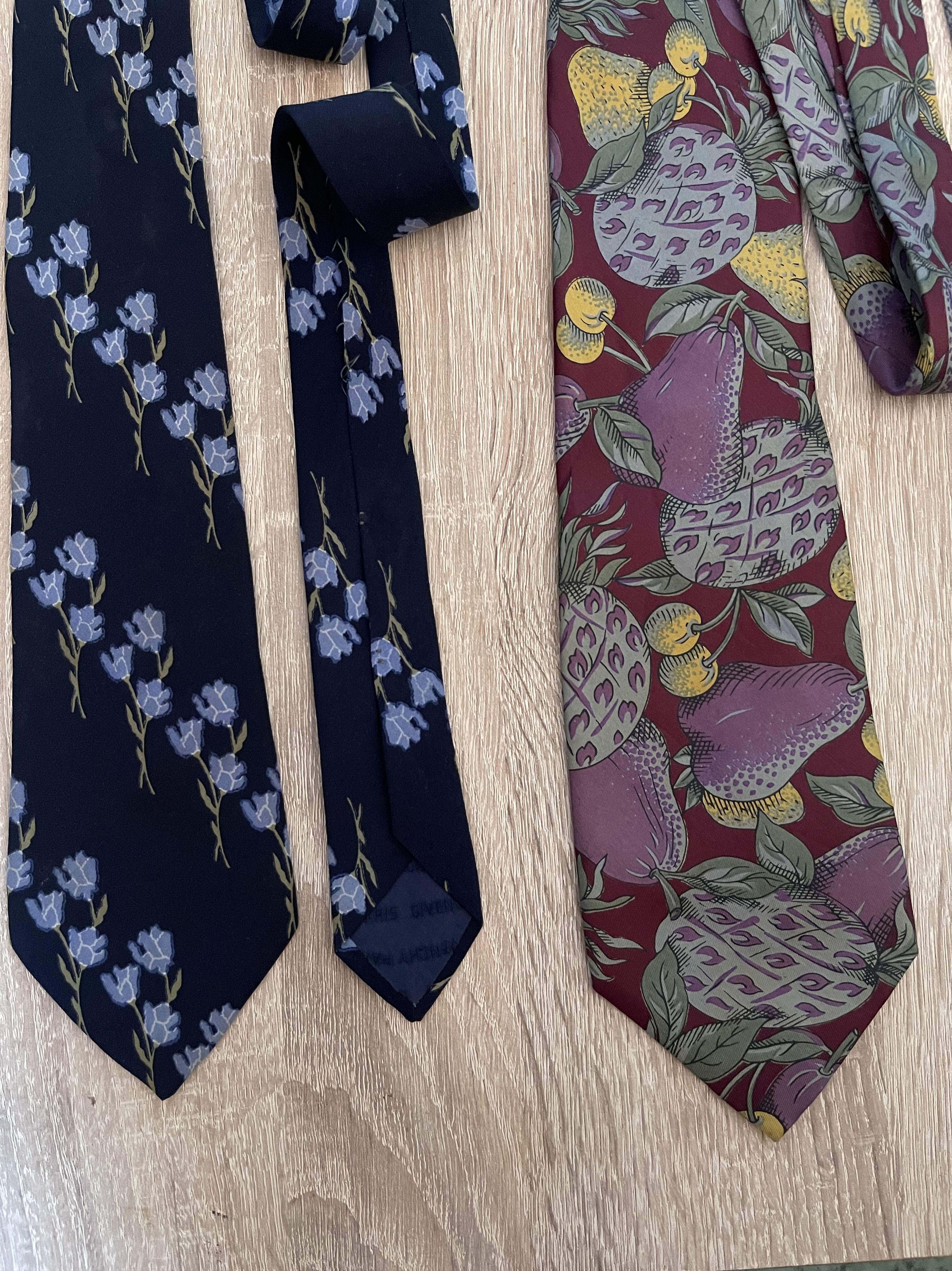 Givenchy 🔥 bundle 2 x Givenchy Gentlemen combo silk Ties Size ONE SIZE - 4 Thumbnail