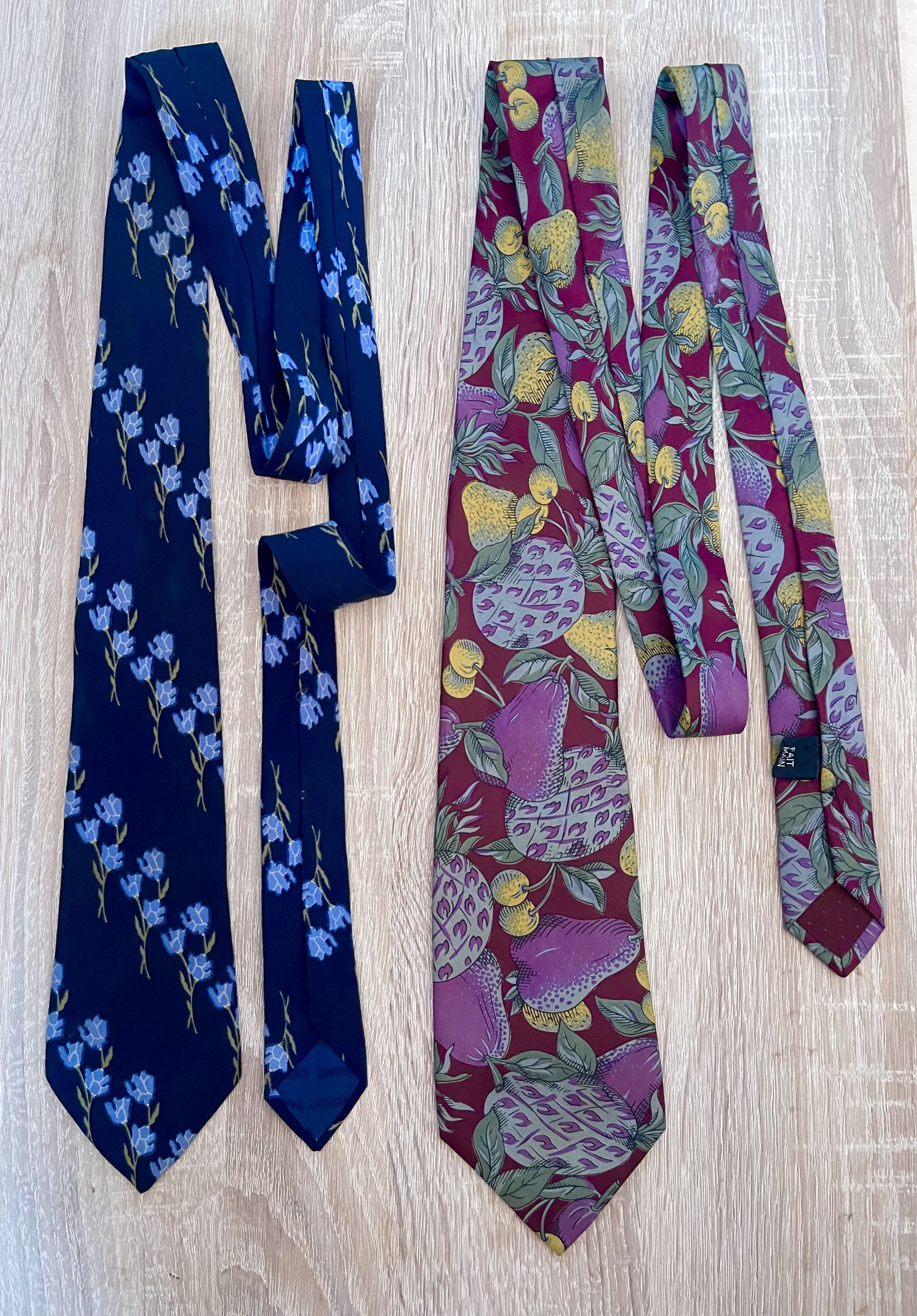 Givenchy 🔥 bundle 2 x Givenchy Gentlemen combo silk Ties Size ONE SIZE - 2 Thumbnail