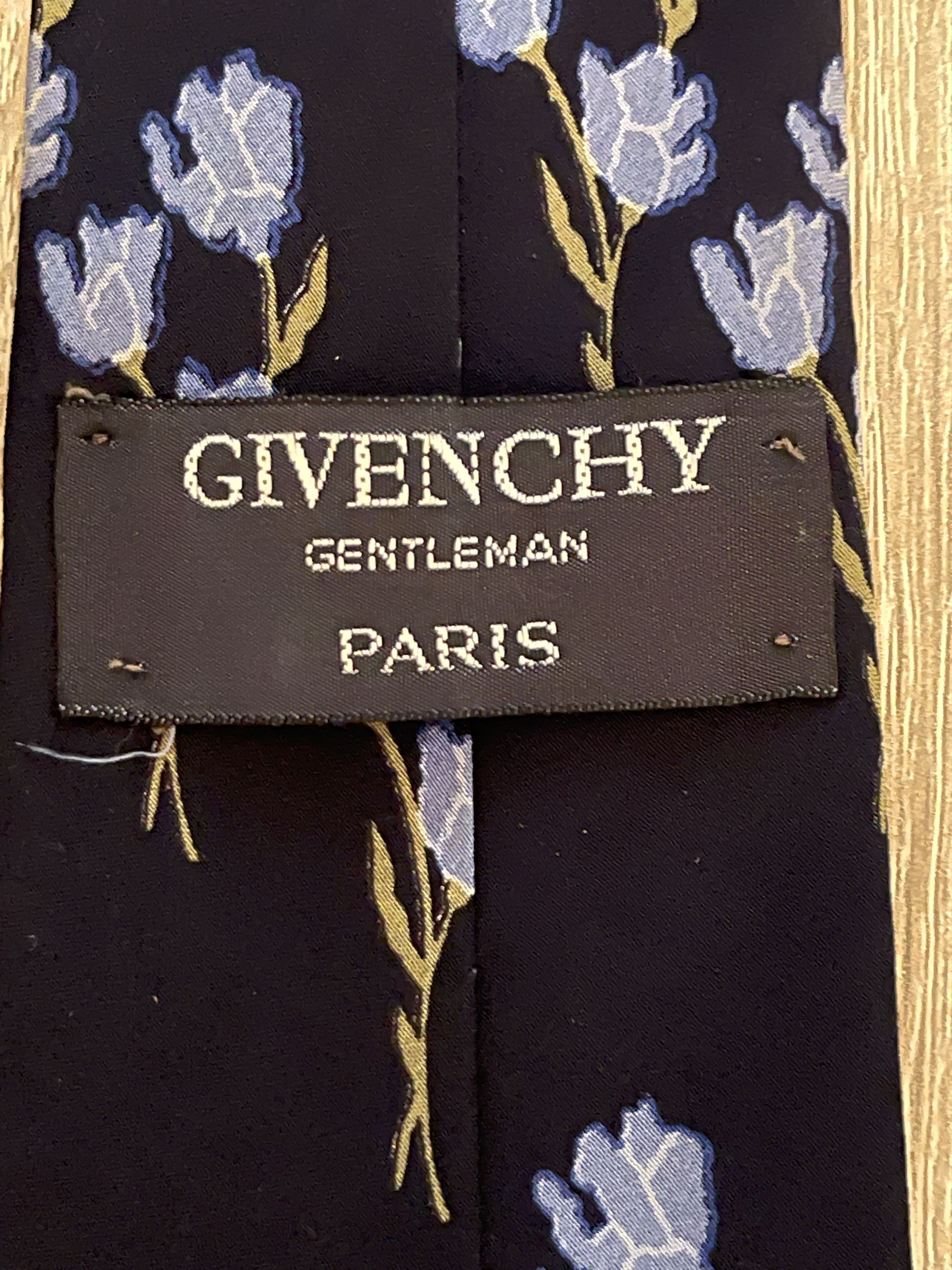 Givenchy 🔥 bundle 2 x Givenchy Gentlemen combo silk Ties Size ONE SIZE - 6 Thumbnail