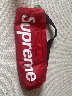 Supreme hand outlet warmer retail