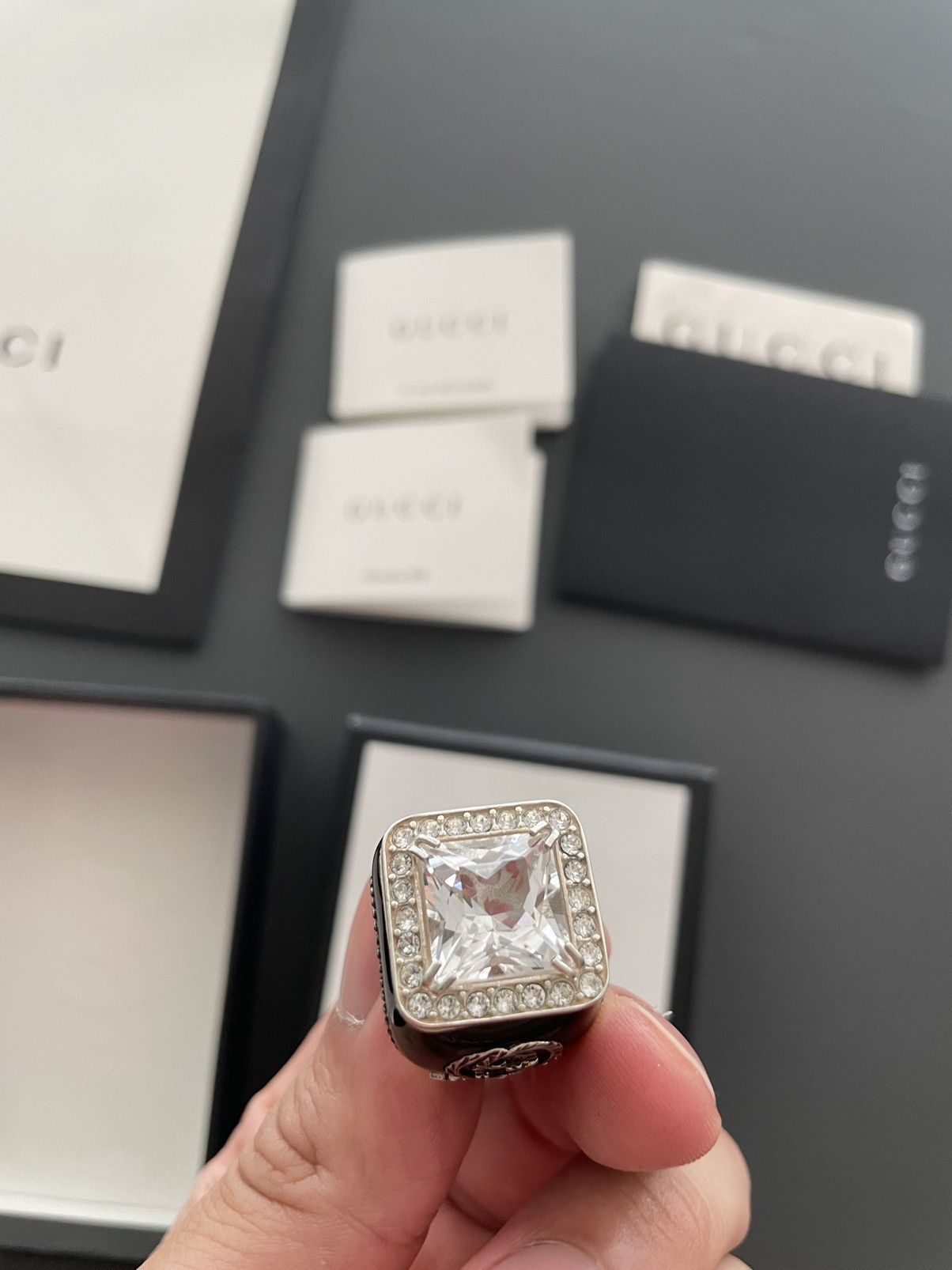 Gucci New Super Runway Limited Edition Diamond 💎 Stone Men’s Ring Size ONE SIZE - 1 Thumbnail