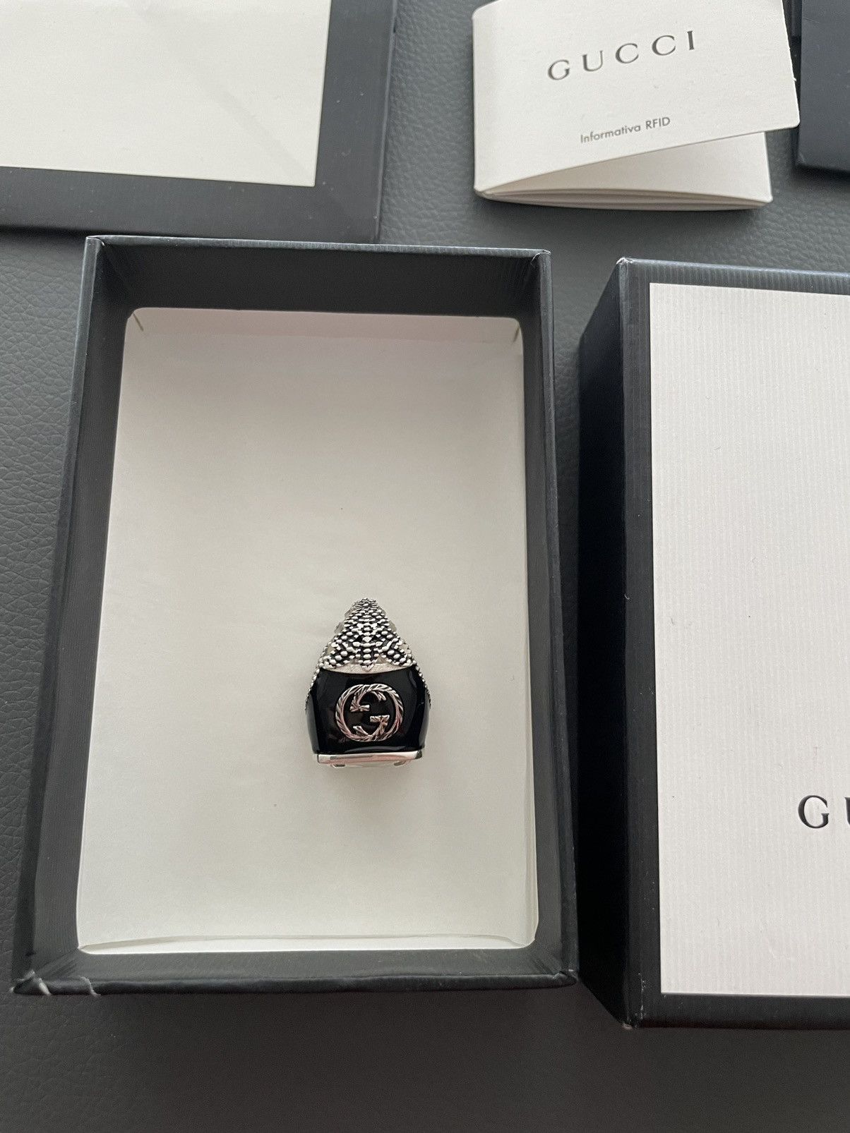 Gucci New Super Runway Limited Edition Diamond 💎 Stone Men’s Ring Size ONE SIZE - 7 Thumbnail