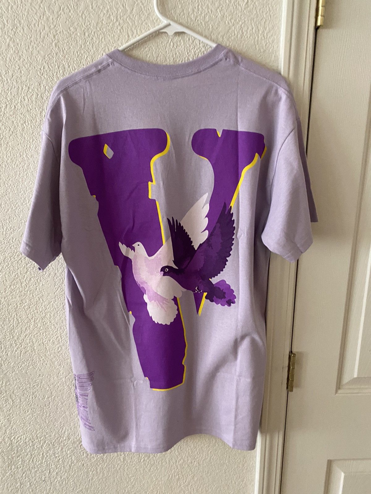 Vlone Vlone x NAV Good Intentions purple doves tee Size US L / EU 52-54 / 3 - 2 Thumbnail