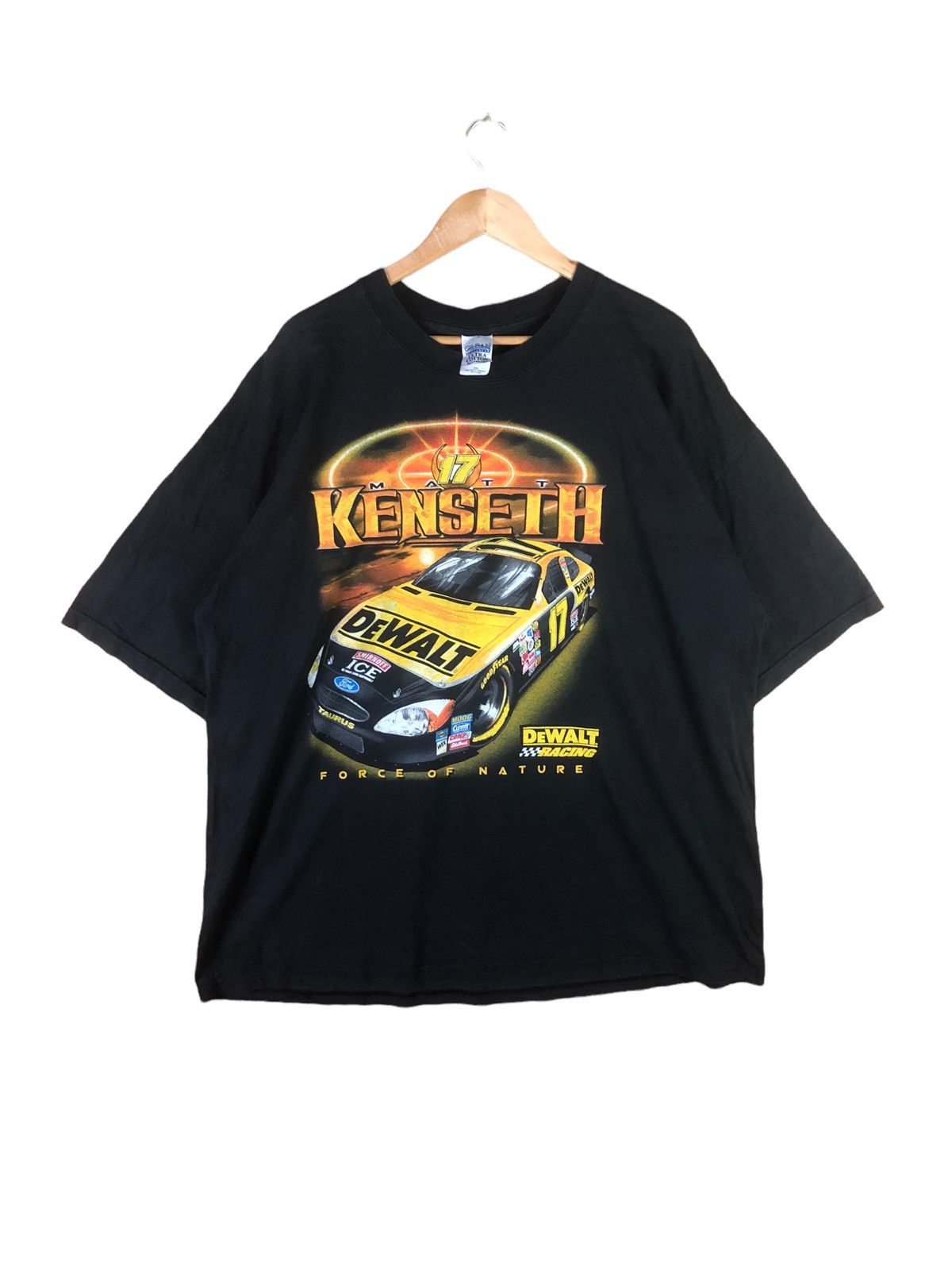 NASCAR × Vintage Vintage NASCAR Dewalt Racing Big Logo Tshirt Size US XXL / EU 58 / 5 - 1 Thumbnail