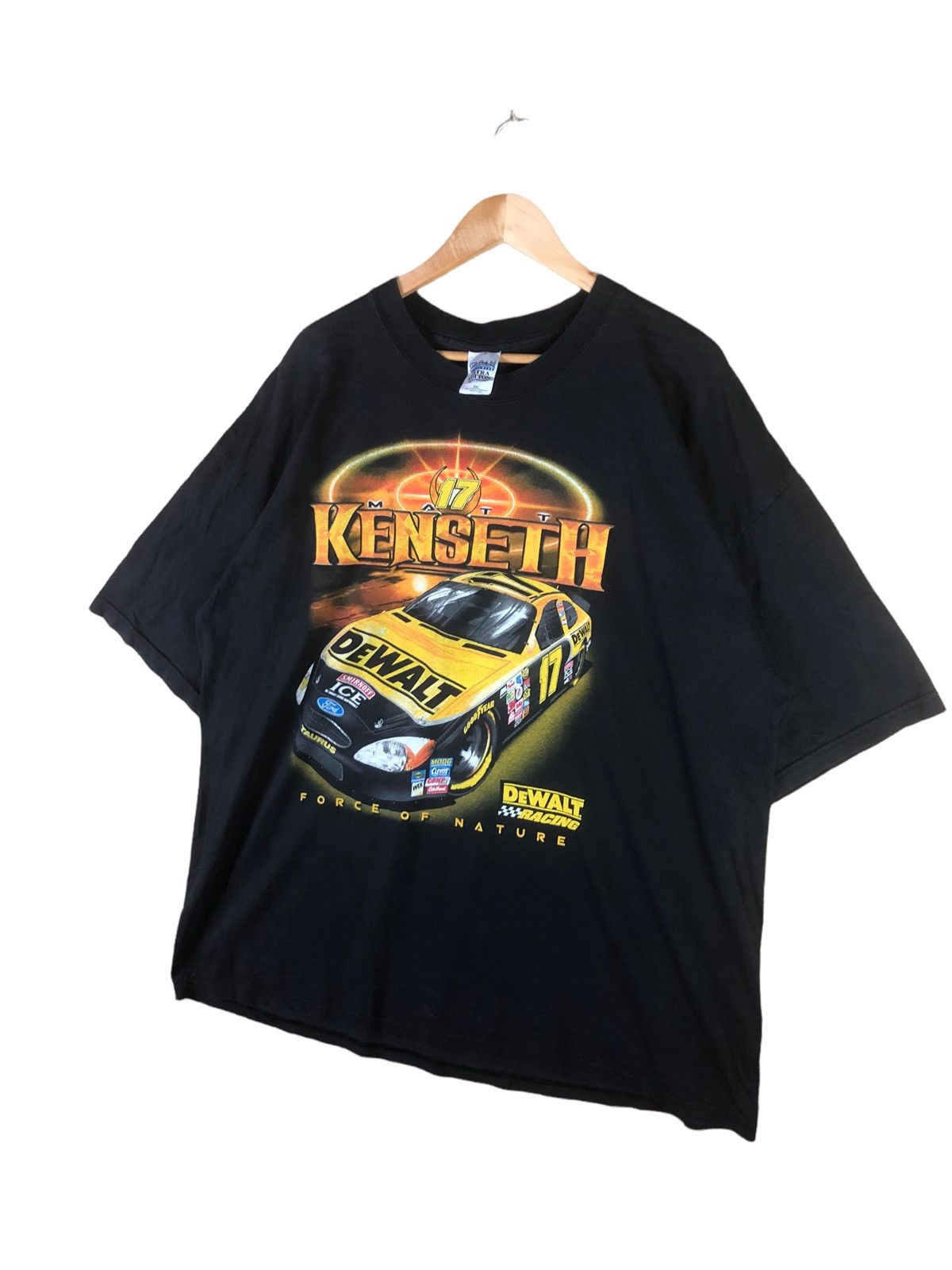 NASCAR × Vintage Vintage NASCAR Dewalt Racing Big Logo Tshirt Size US XXL / EU 58 / 5 - 4 Thumbnail