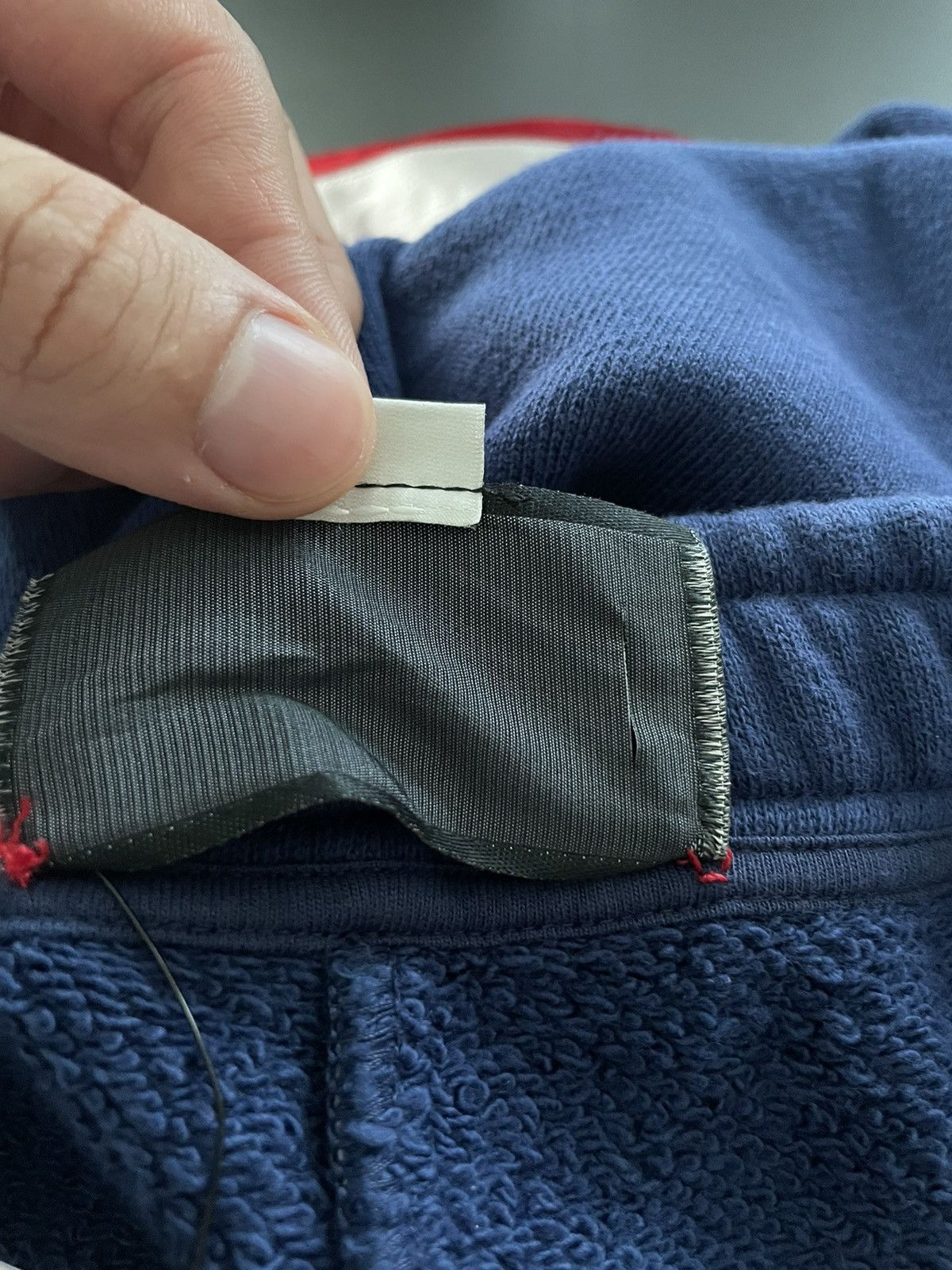 Gucci Brand NEW Super Runway Gucci Sweatpants Size US 34 / EU 50 - 11 Thumbnail