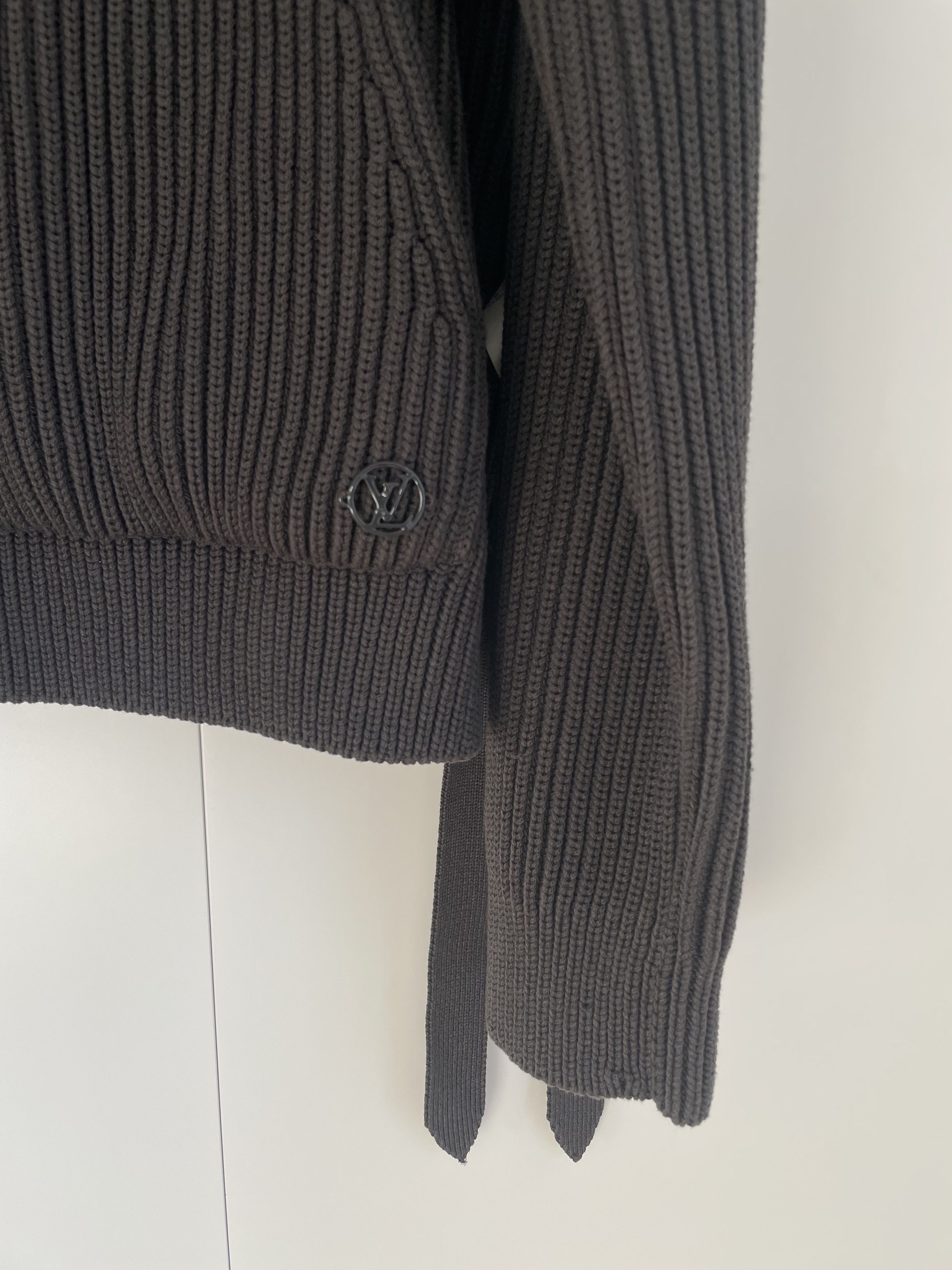 Louis Vuitton Louis Vuitton × Virgil Abloh - Detachable ties hoodie Size US M / EU 48-50 / 2 - 7 Thumbnail