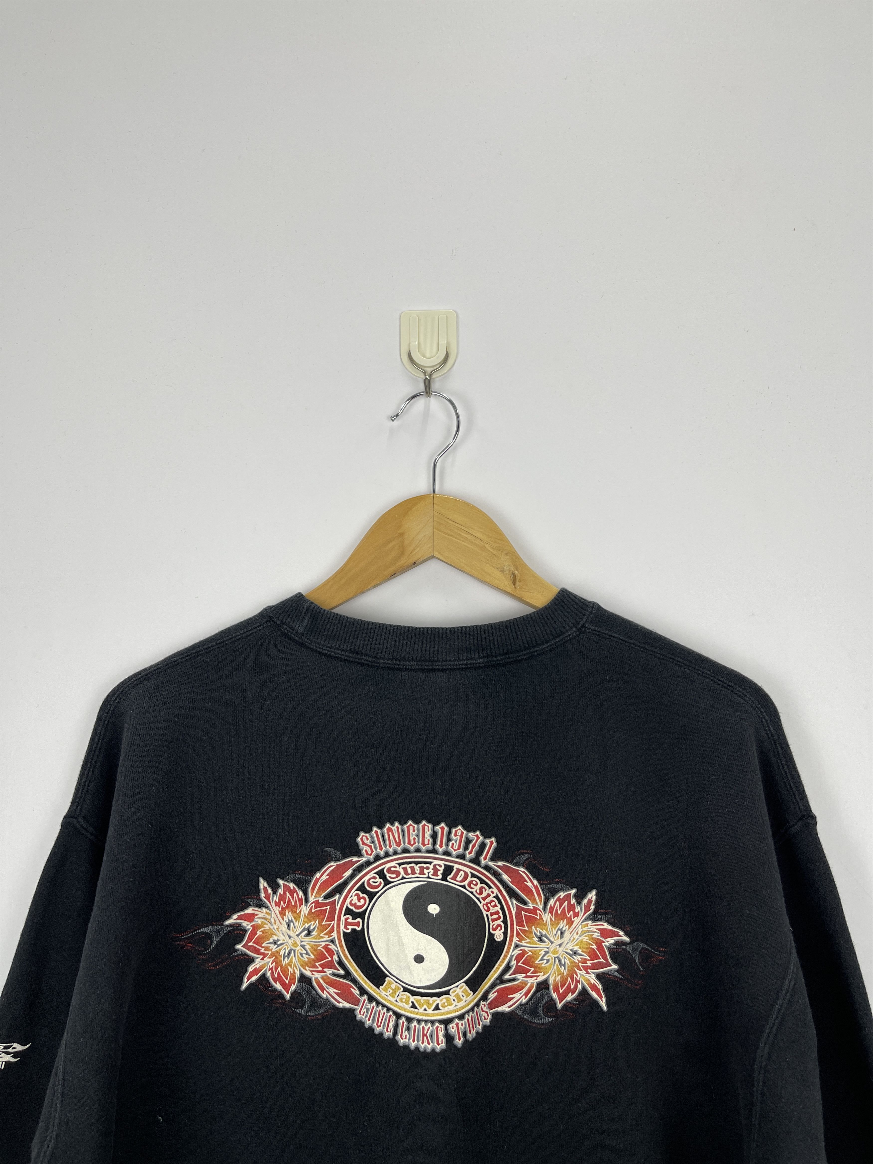 Vintage Vintage T&C Surf Design Hawaii Thai Chi Sweatshirt Size US M / EU 48-50 / 2 - 4 Thumbnail