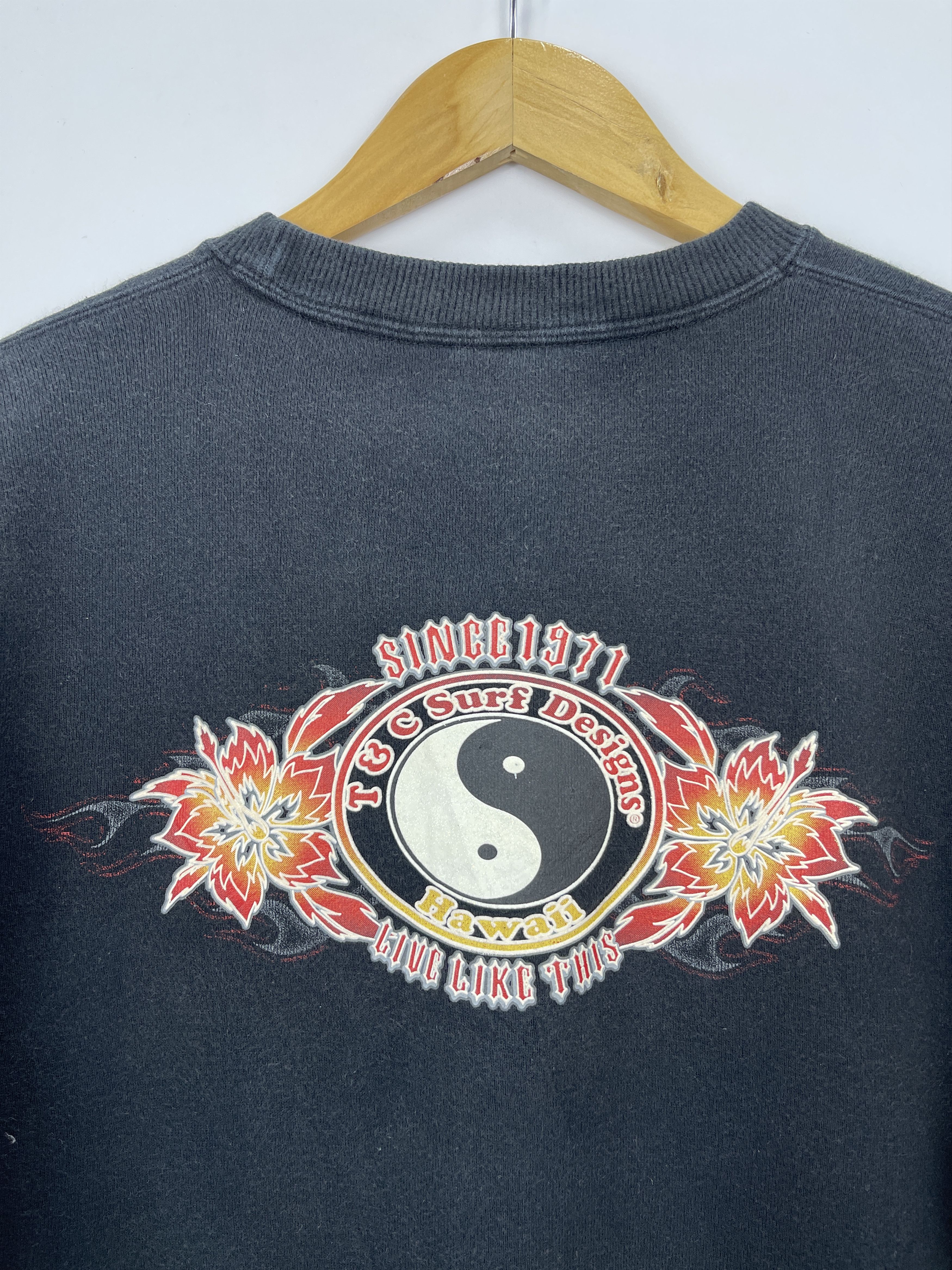 Vintage Vintage T&C Surf Design Hawaii Thai Chi Sweatshirt Size US M / EU 48-50 / 2 - 12 Thumbnail