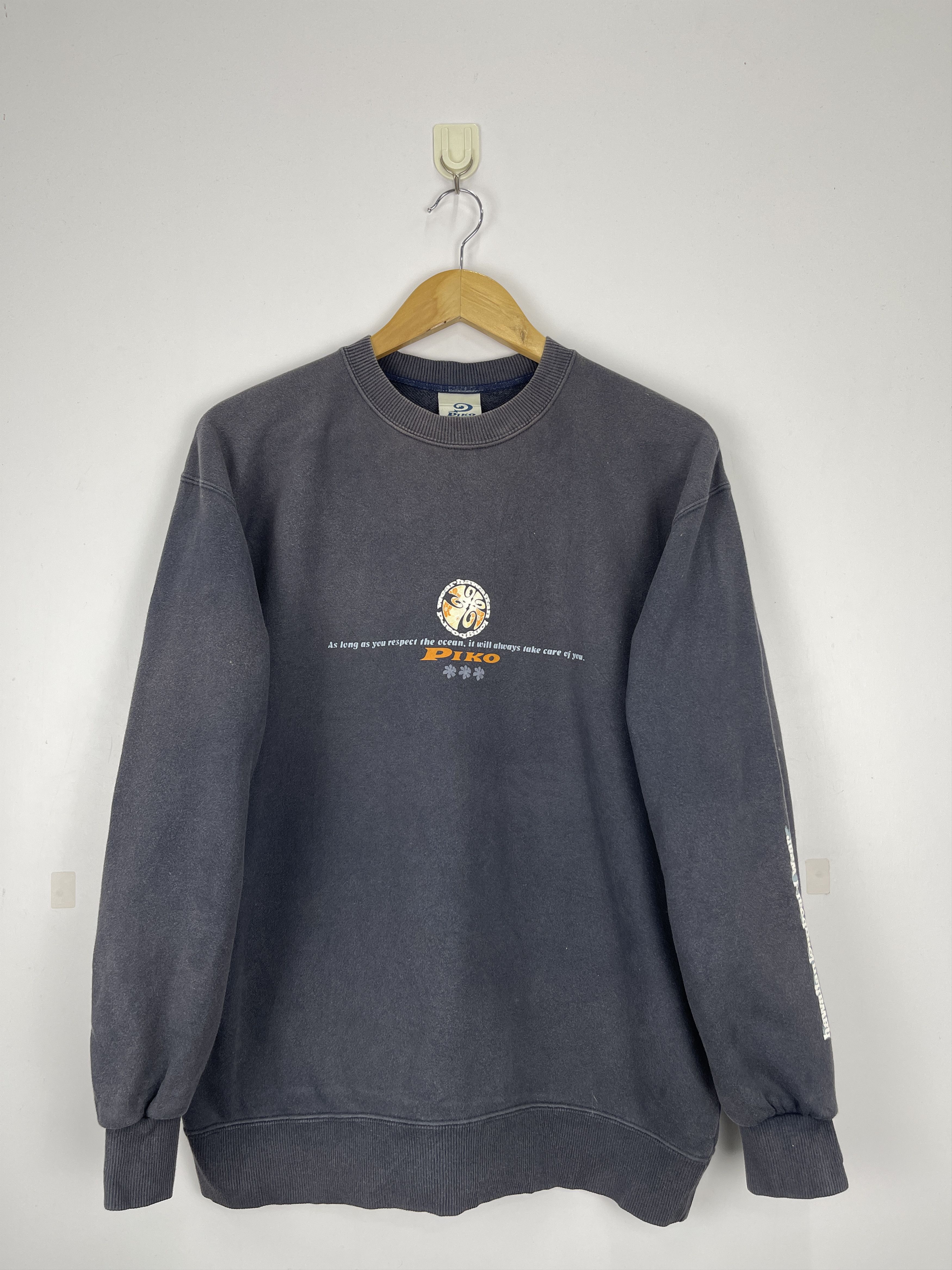 Vintage Piko Hawaiian Longboard Wear Faded Pullover Sweatshirt Size US M / EU 48-50 / 2 - 1 Thumbnail