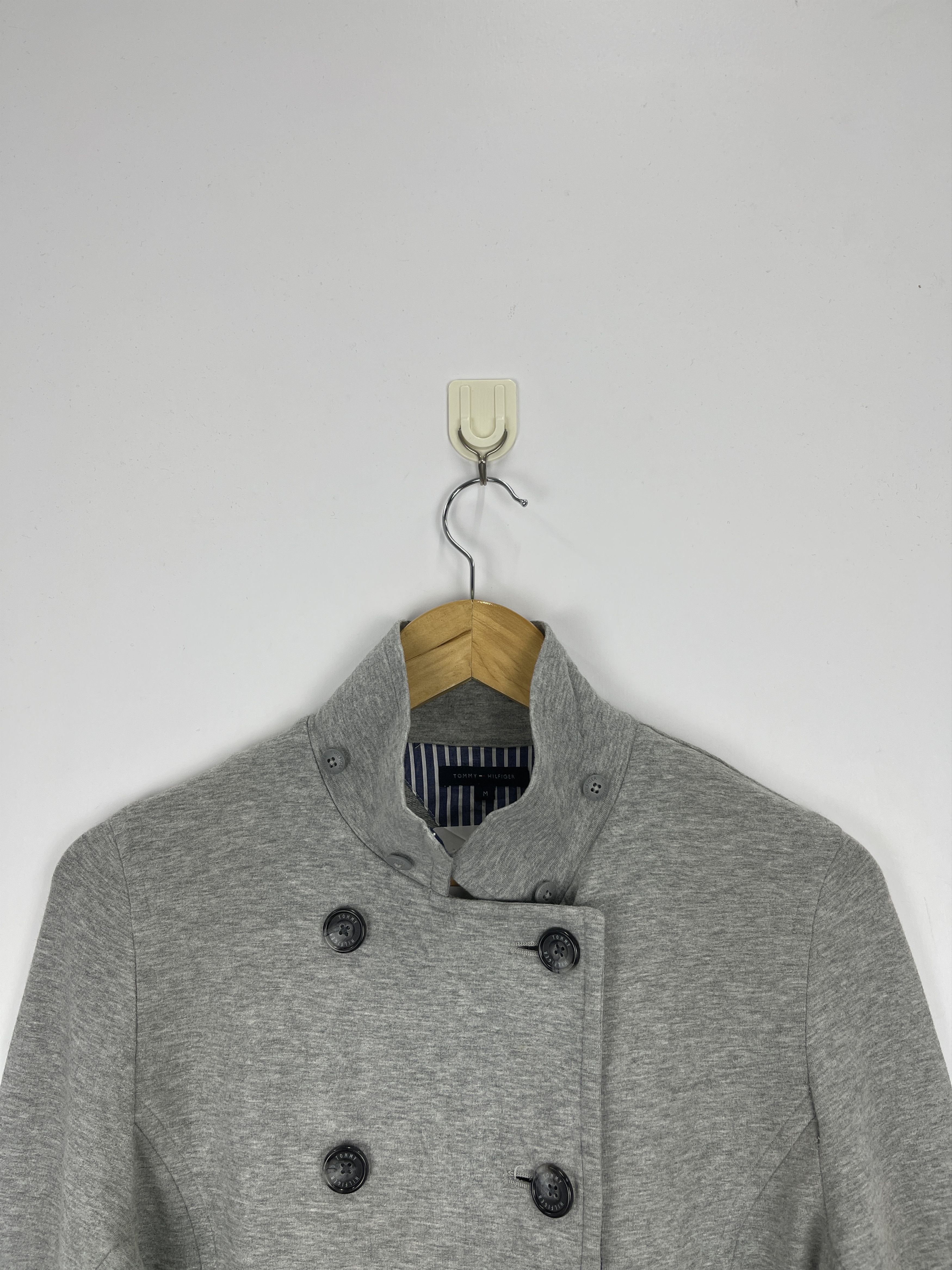 Tommy Hilfiger Vintage Tommy Hilfiger Full Button Jacket Size US M / EU 48-50 / 2 - 3 Thumbnail
