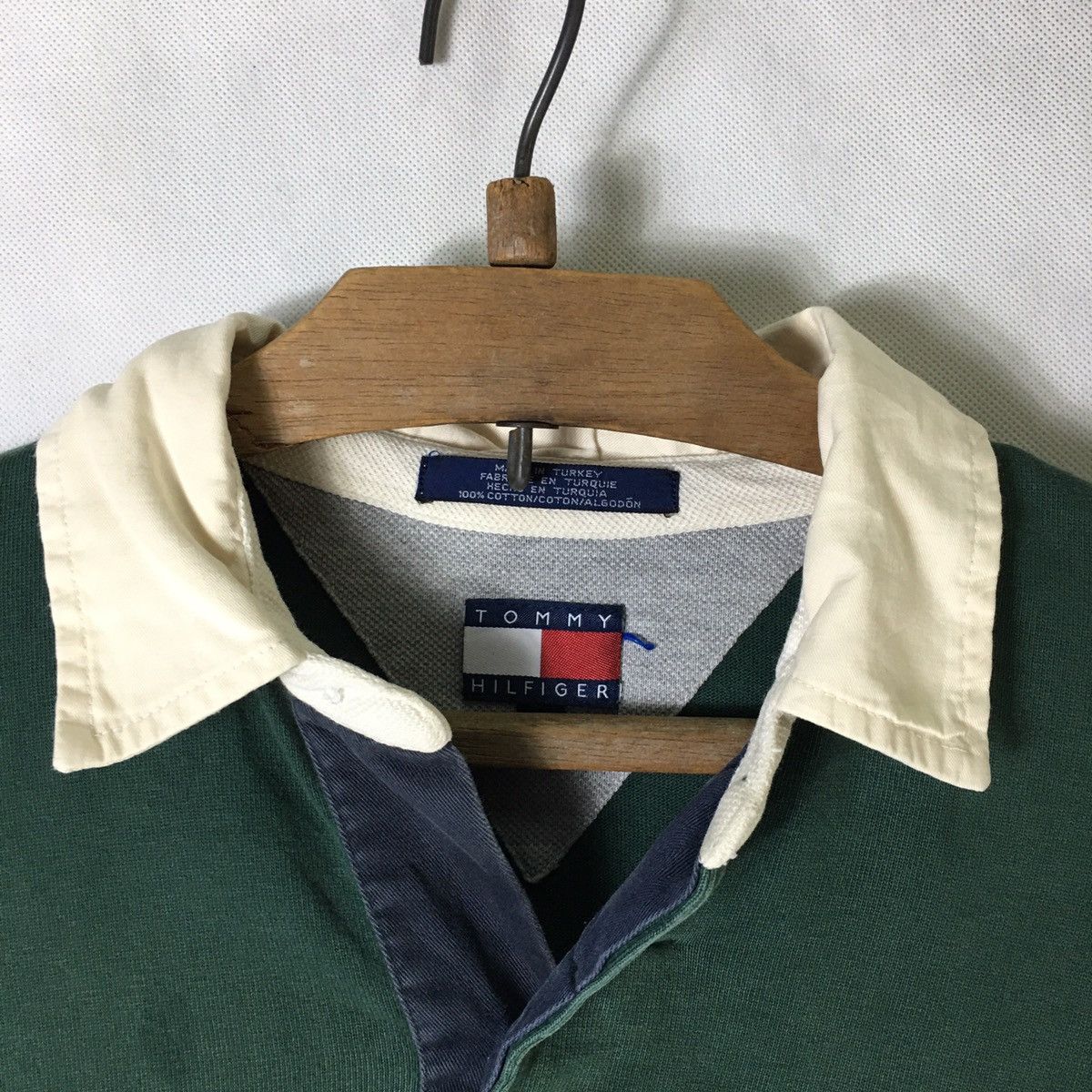 Tommy Hilfiger Vintage Tommy Hilfinger Spellout Big Logo Polo Rugby Size US L / EU 52-54 / 3 - 4 Thumbnail