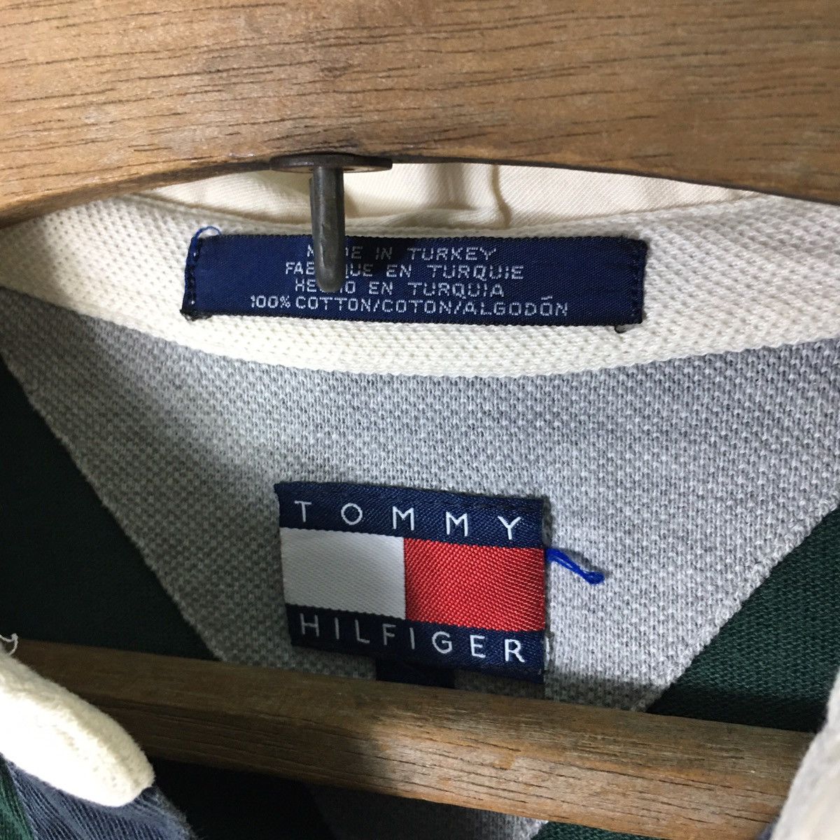 Tommy Hilfiger Vintage Tommy Hilfinger Spellout Big Logo Polo Rugby Size US L / EU 52-54 / 3 - 5 Thumbnail