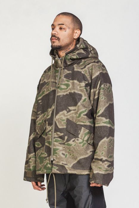 Yeezy Season Yeezy Season 3 Camo Printed Jacket | Grailed