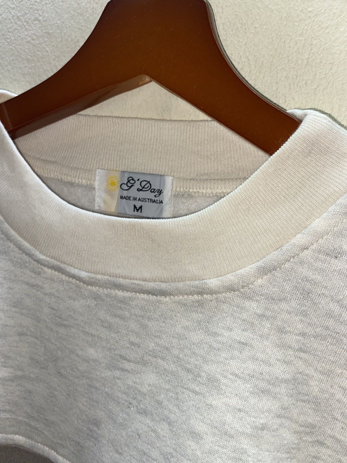 Vintage Australia Embroidered Logo Sweatshirt