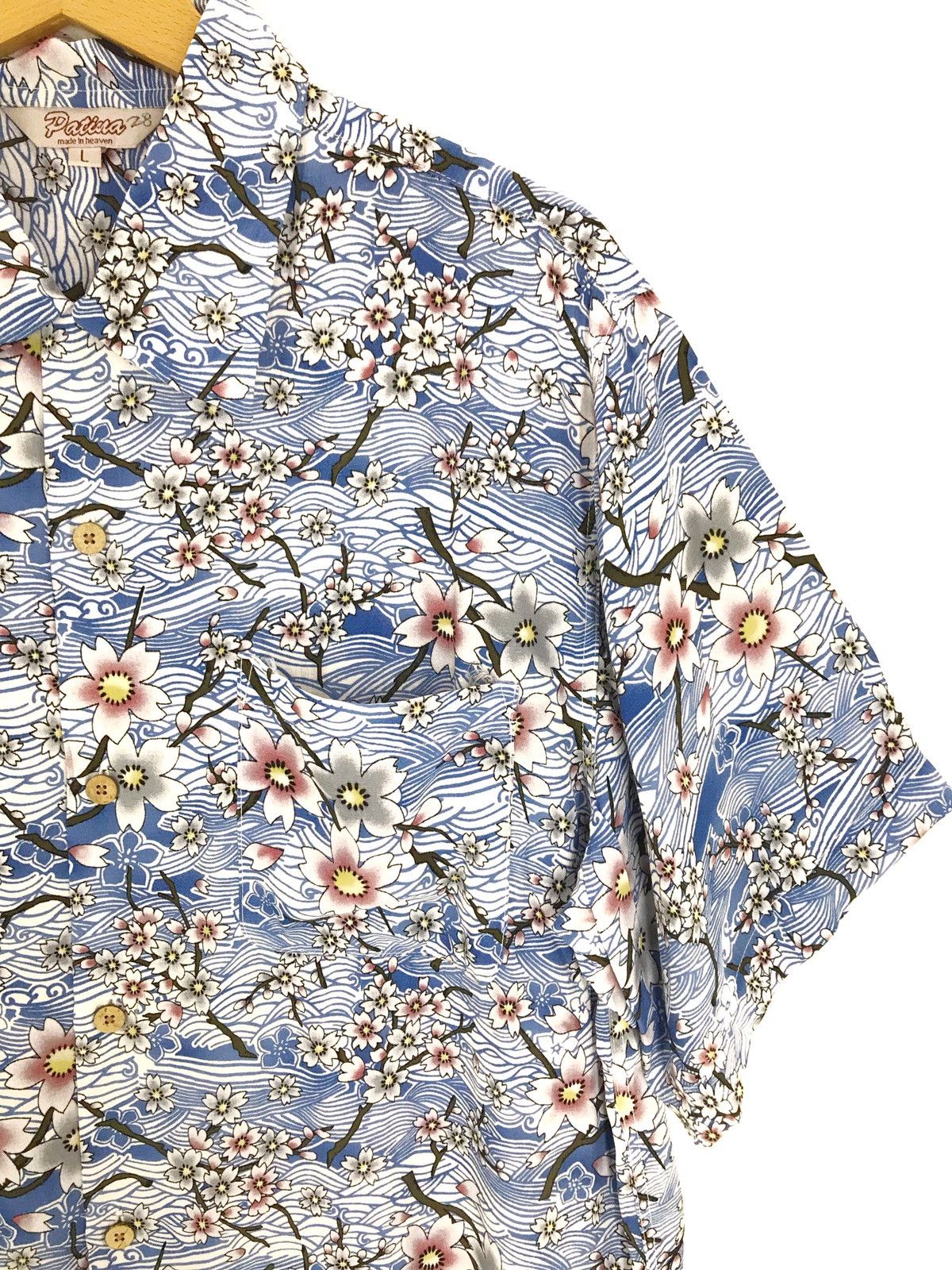 Japanese Brand Japanese PATINA Blossom Sakura Rayon Hawaiian Shirt Size US L / EU 52-54 / 3 - 3 Thumbnail