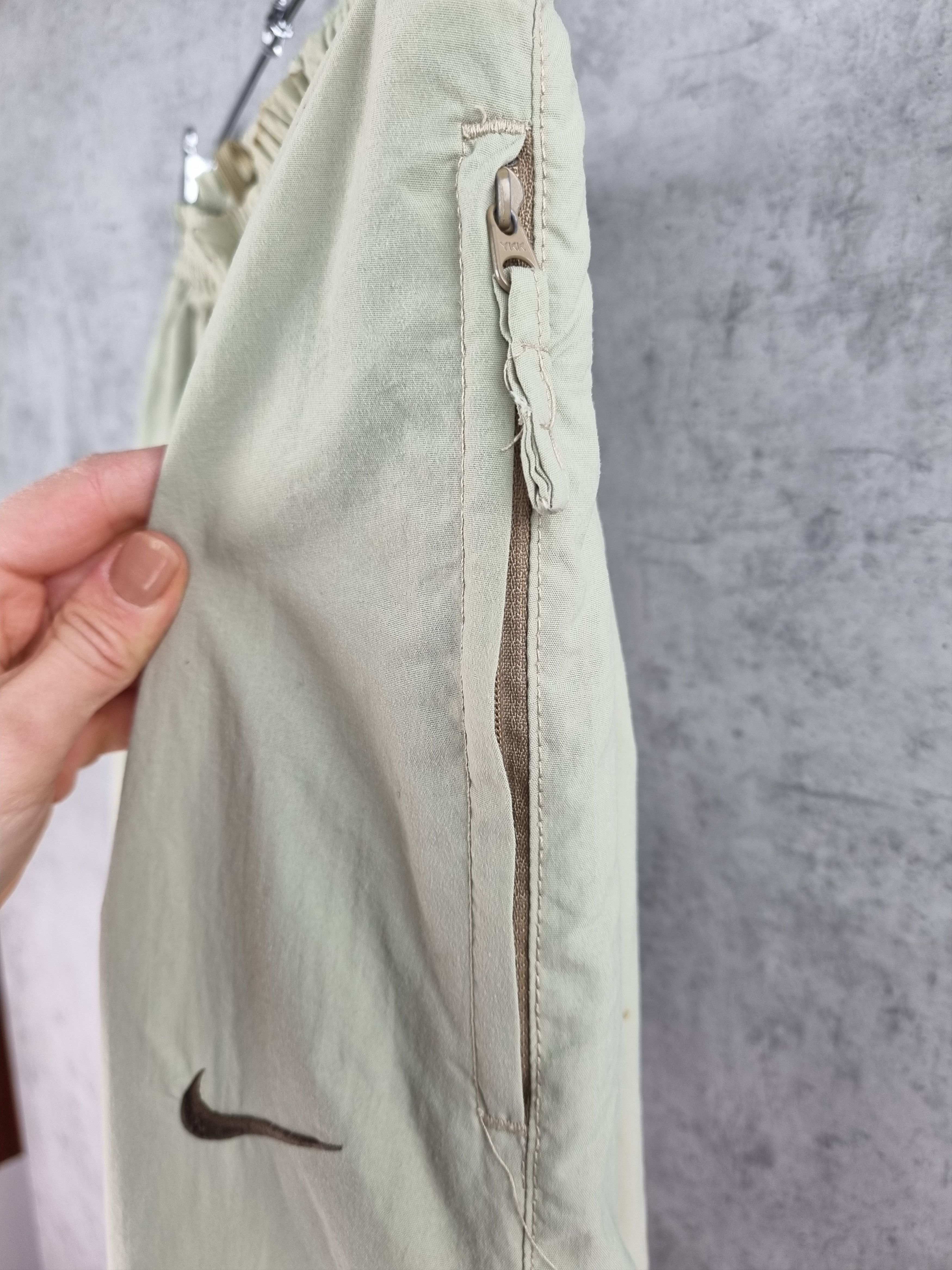 Nike × Vintage 90s NIKE Nylon Vintage Sport Pants Size US 32 / EU 48 - 8 Thumbnail