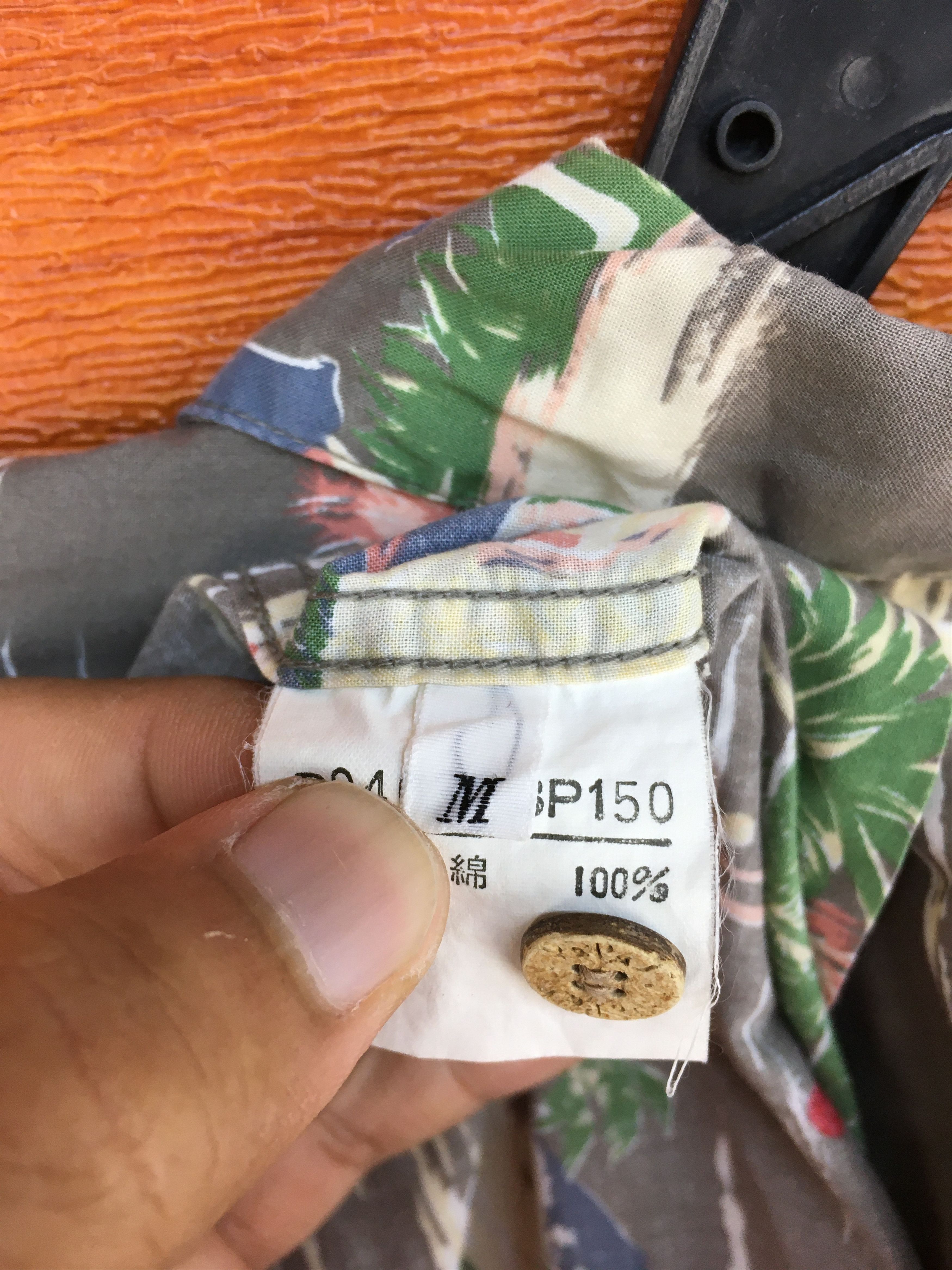Mademoiselle Non Non Vintage Japanese Hawaiian PAPAS ISLAND Shirt Size US L / EU 52-54 / 3 - 10 Thumbnail