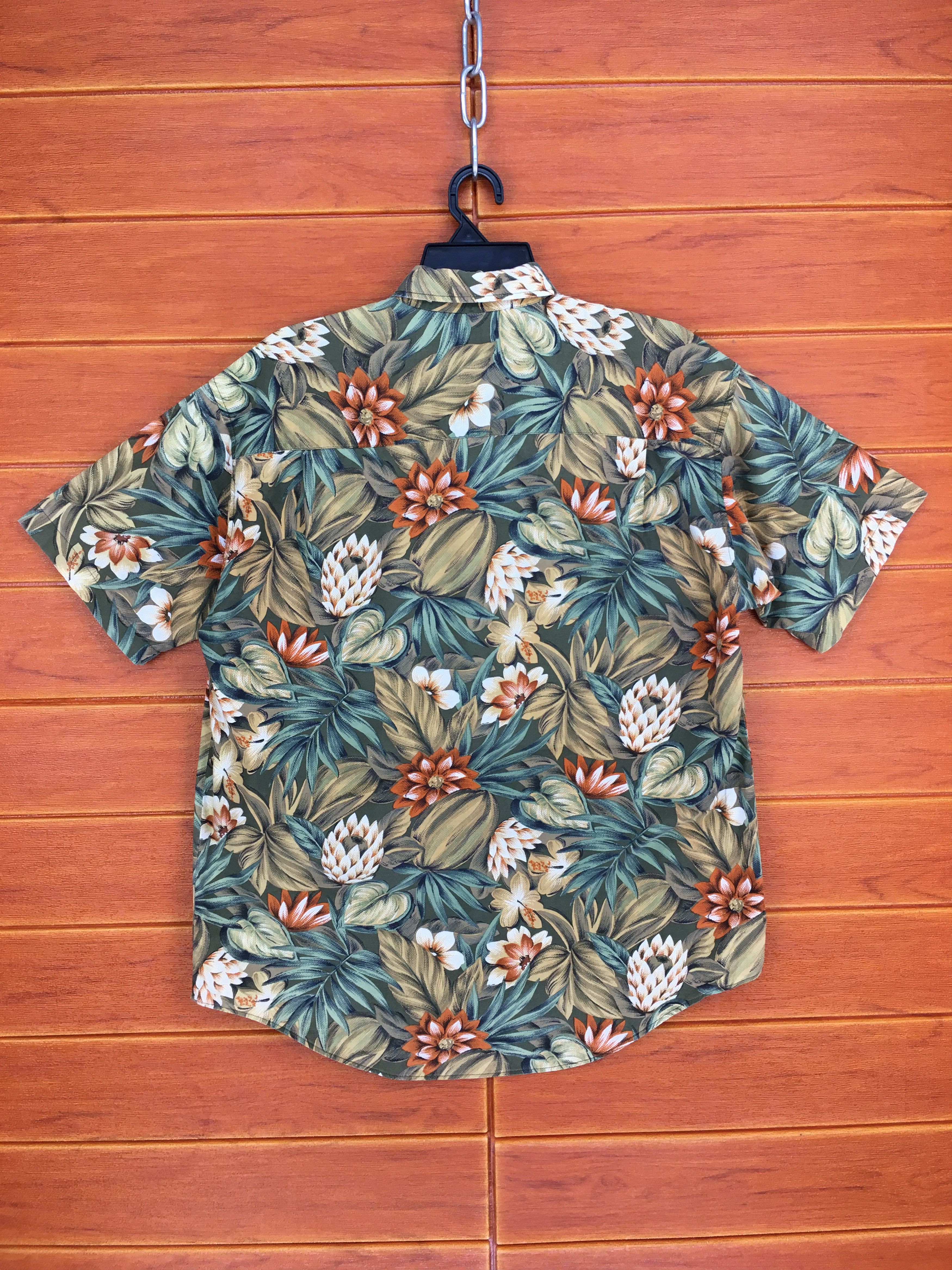 Vintage Vintage Flowers Hawaiian Shirt / Aloha Wear Shirt Size US L / EU 52-54 / 3 - 7 Thumbnail