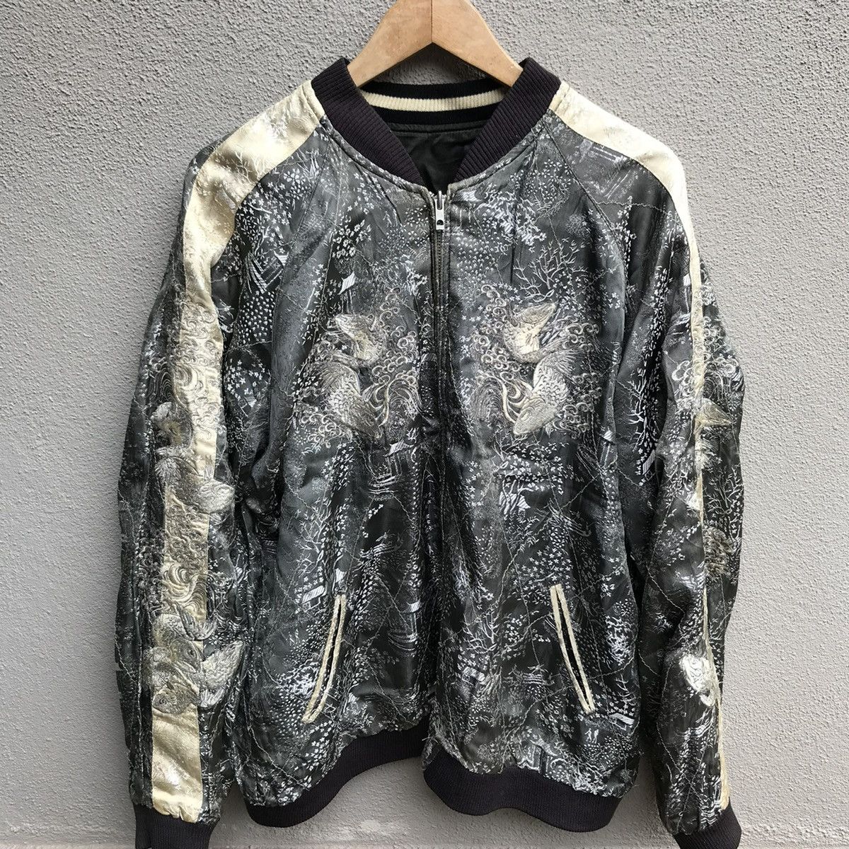 Japanese Brand JAPANESE SUKAJAN souvenir jacket embroidered reversible Size US L / EU 52-54 / 3 - 7 Thumbnail