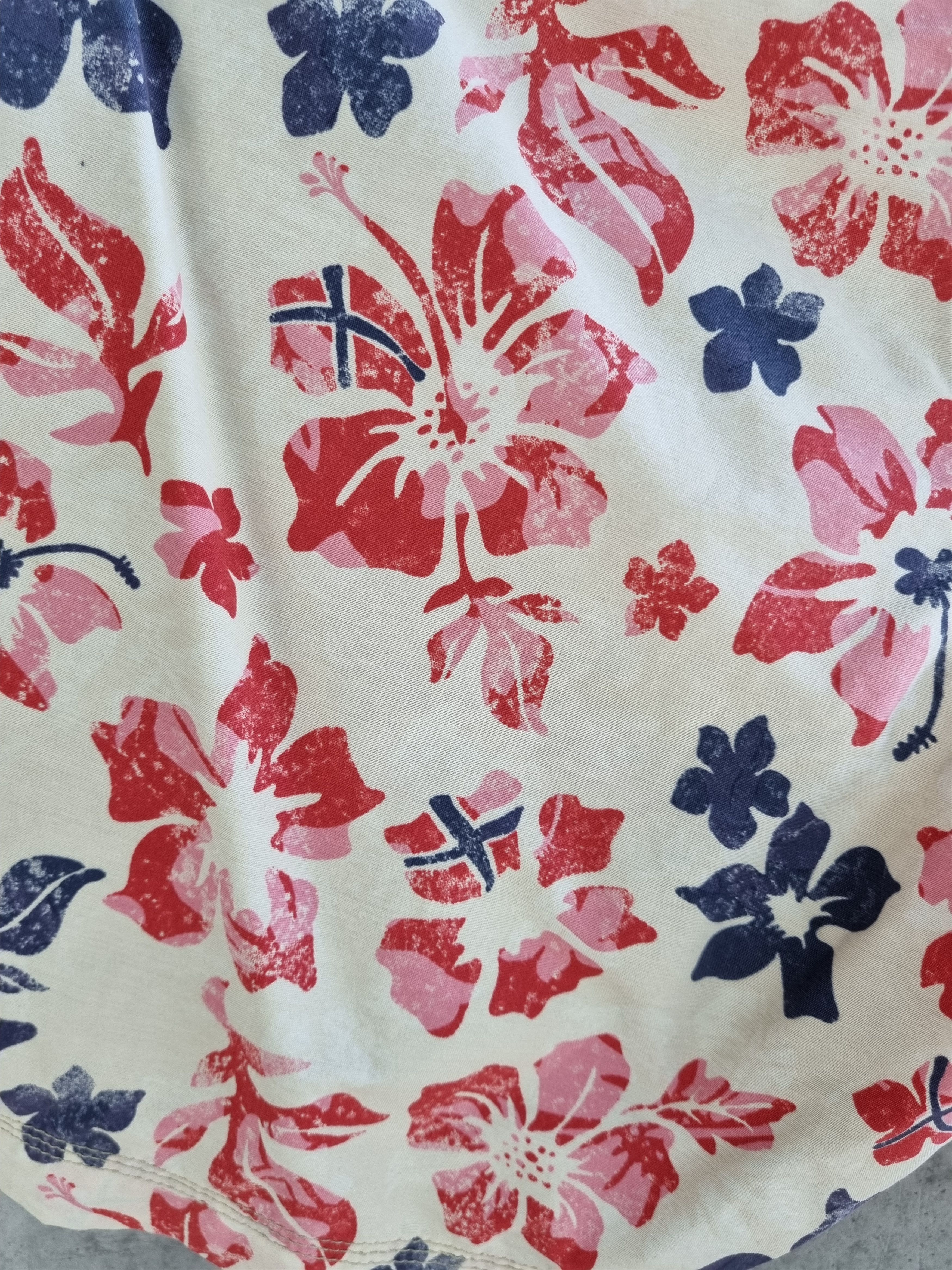 Napapijri Napapijri Hawaiian Floral Rare Print Shorts Size US 32 / EU 48 - 7 Thumbnail
