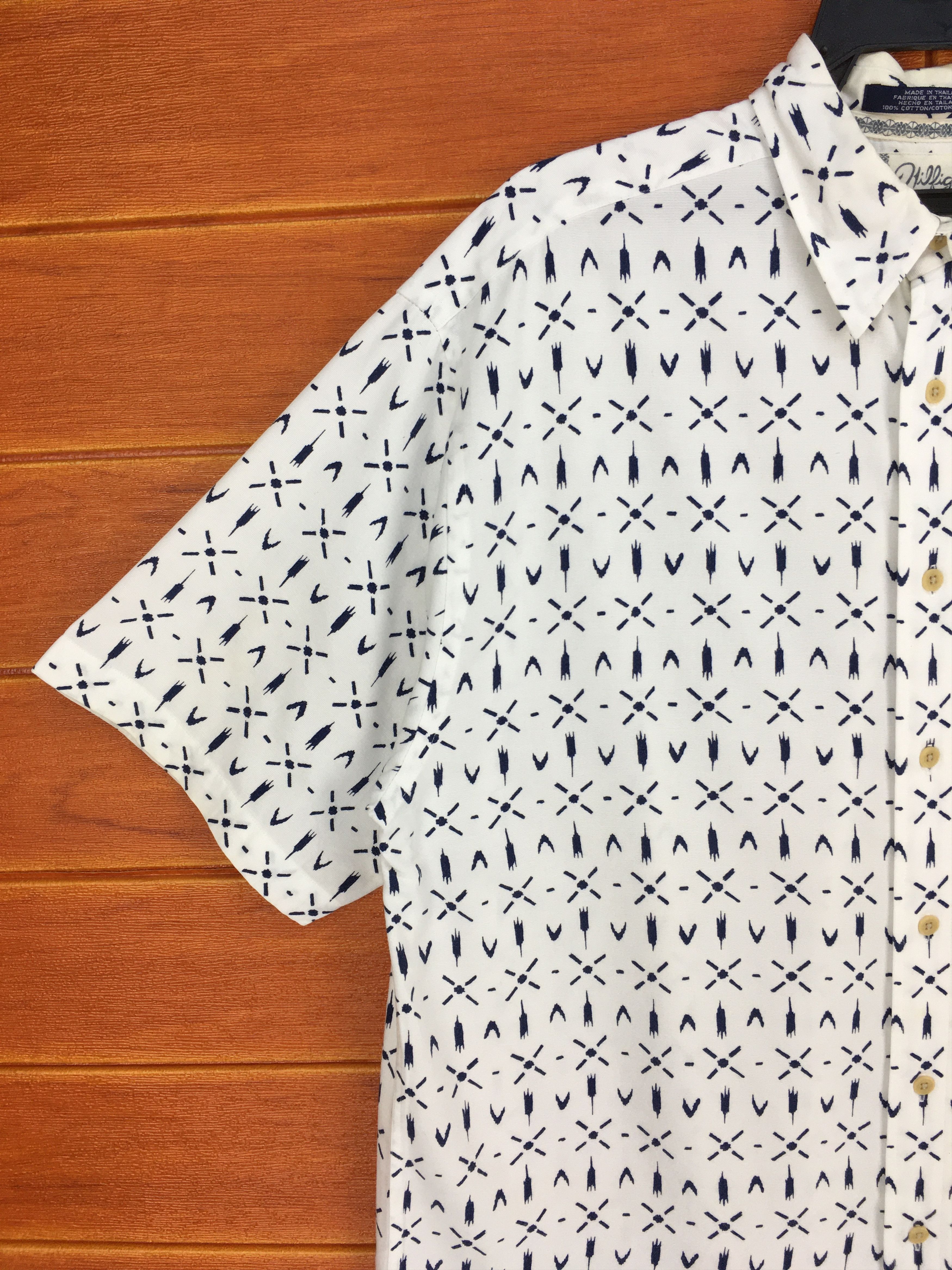 Tommy Hilfiger Vintage 90s TOMMY HILFIGER Native Navajo Hawaiian Shirt Size US M / EU 48-50 / 2 - 2 Thumbnail