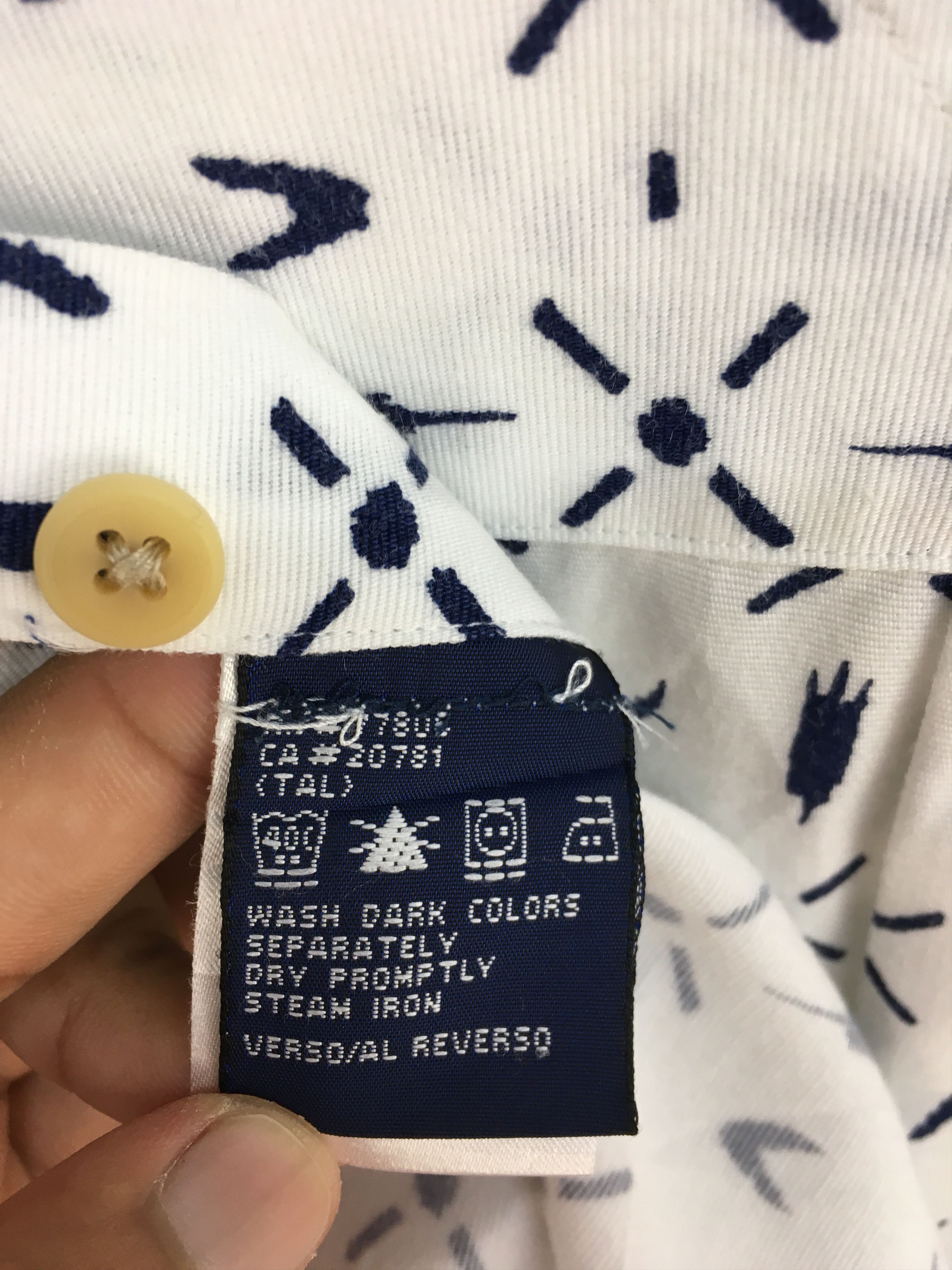 Tommy Hilfiger Vintage 90s TOMMY HILFIGER Native Navajo Hawaiian Shirt Size US M / EU 48-50 / 2 - 9 Thumbnail