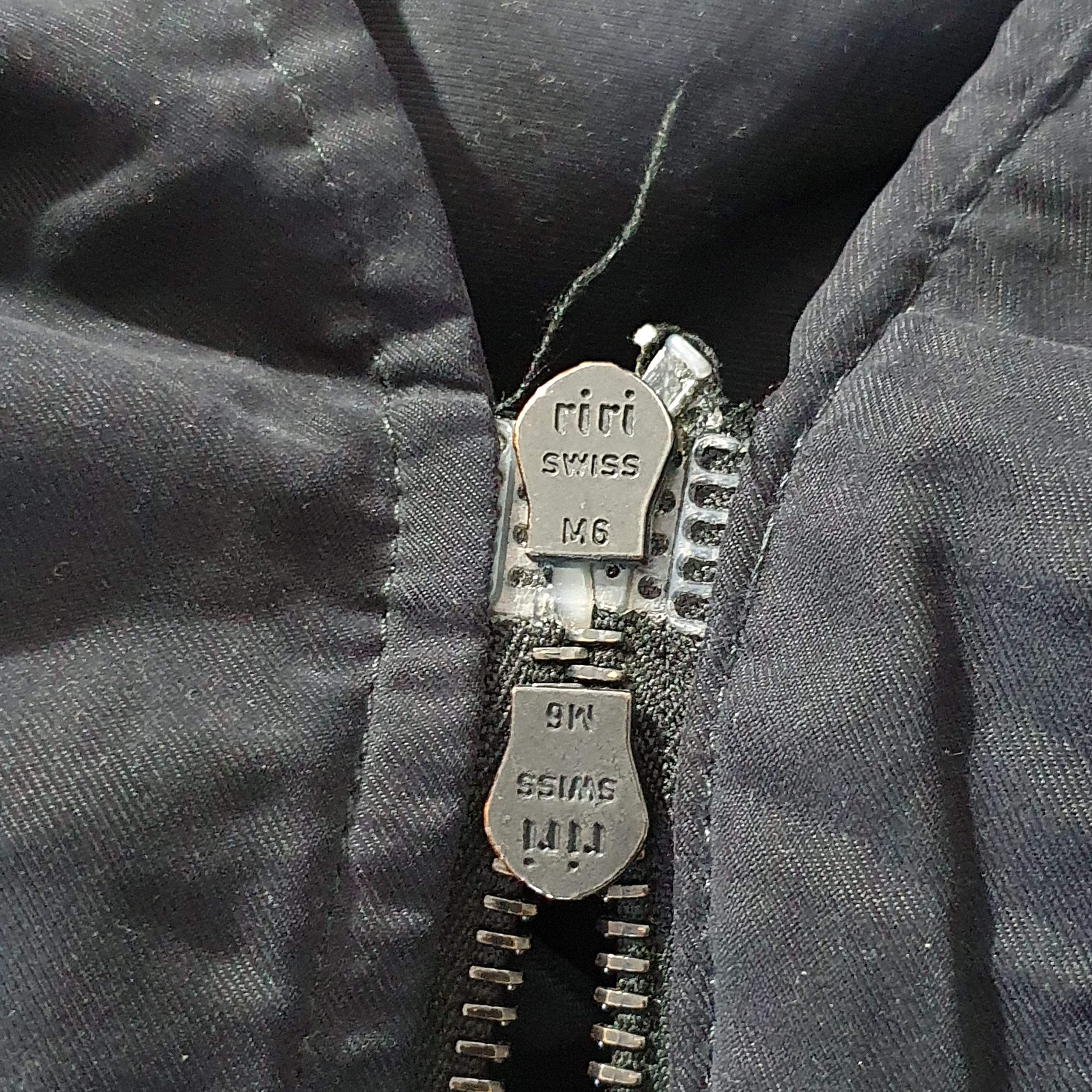 Armani × Emporio Armani × Vintage Rare 90s Armani Golf Light Jacket Riri Zipper Size US L / EU 52-54 / 3 - 9 Thumbnail