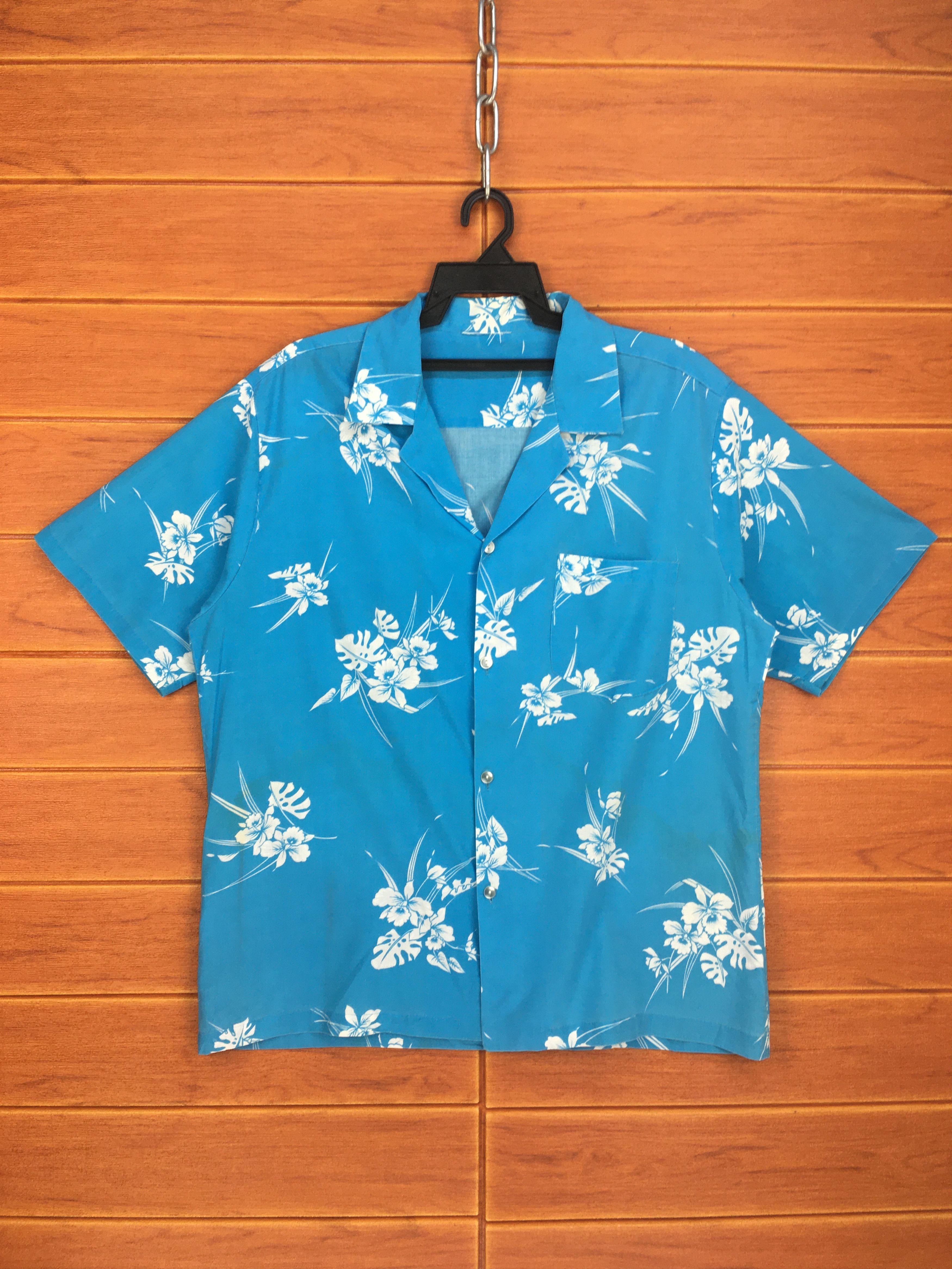 Vintage Vintage MADE IN HAWAII Hawaiian Shirt / Aloha Wear Size US L / EU 52-54 / 3 - 1 Thumbnail