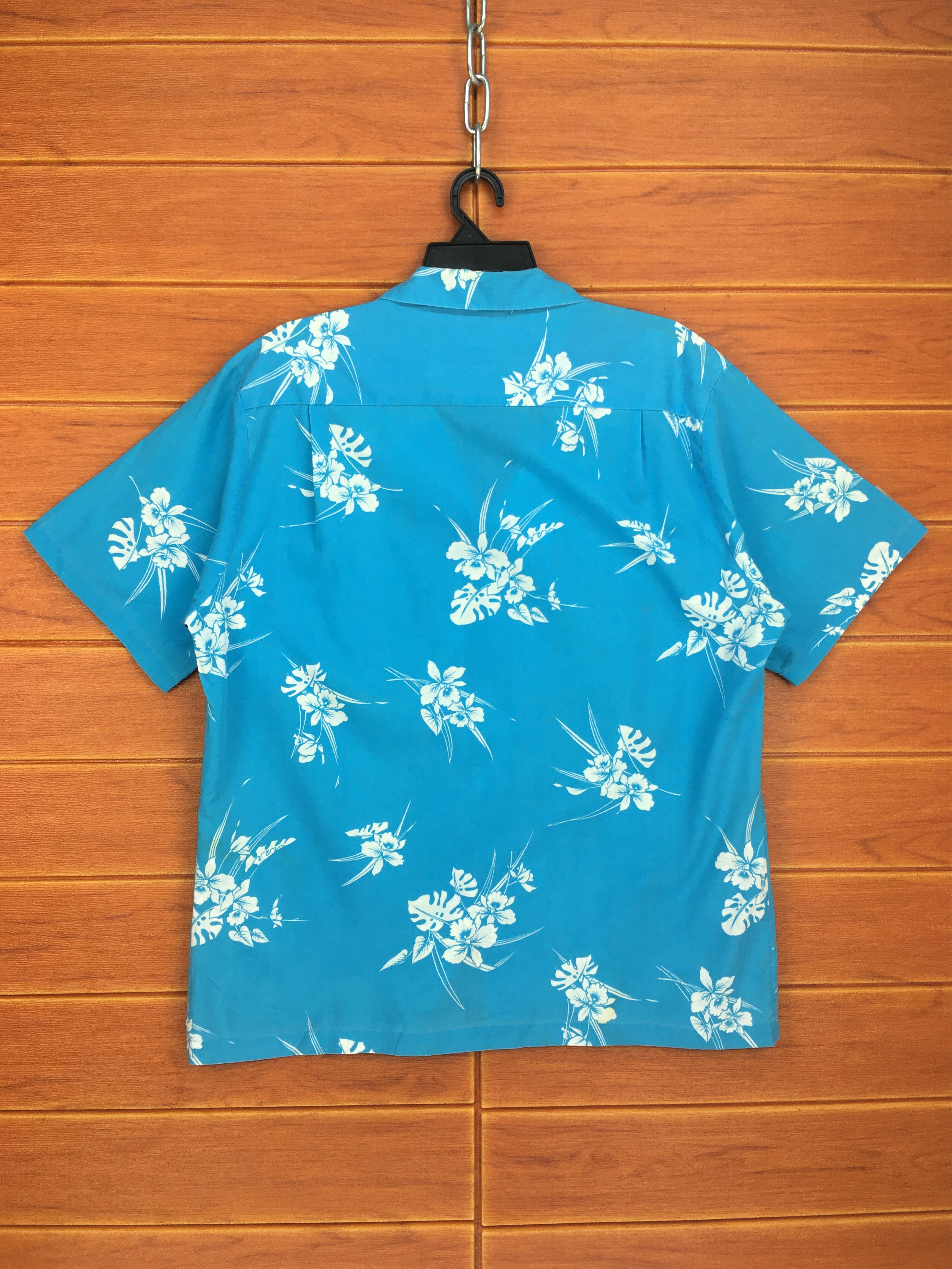 Vintage Vintage MADE IN HAWAII Hawaiian Shirt / Aloha Wear Size US L / EU 52-54 / 3 - 6 Thumbnail